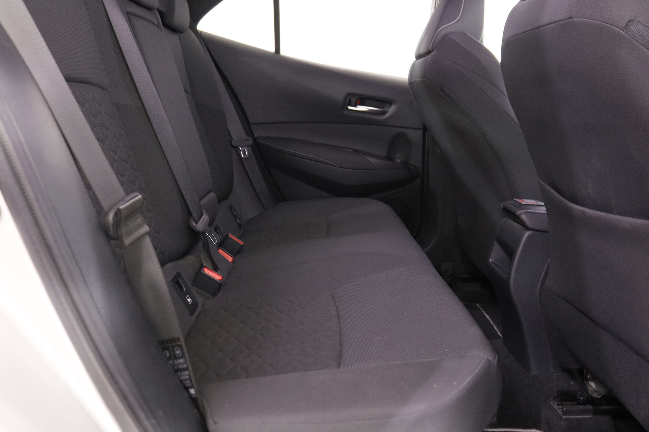 Toyota Corolla 2.0 HEV FEEL GO ECVT AUTO 180CV 5P # NAVY, PARKTRONIC foto 24