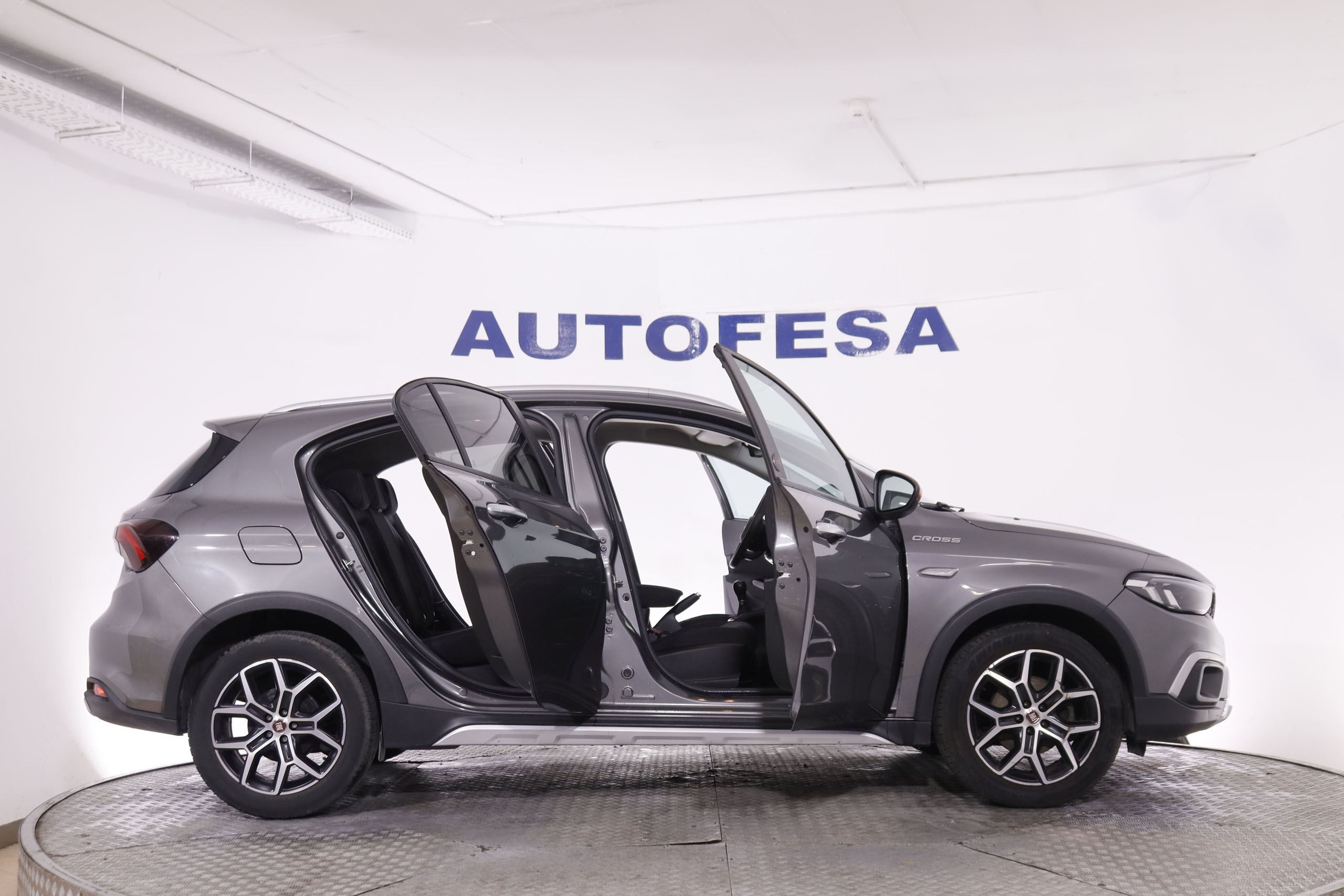 Fiat Tipo CROSS 1.0 FIREFLY TURBO 100CV 5P foto 11