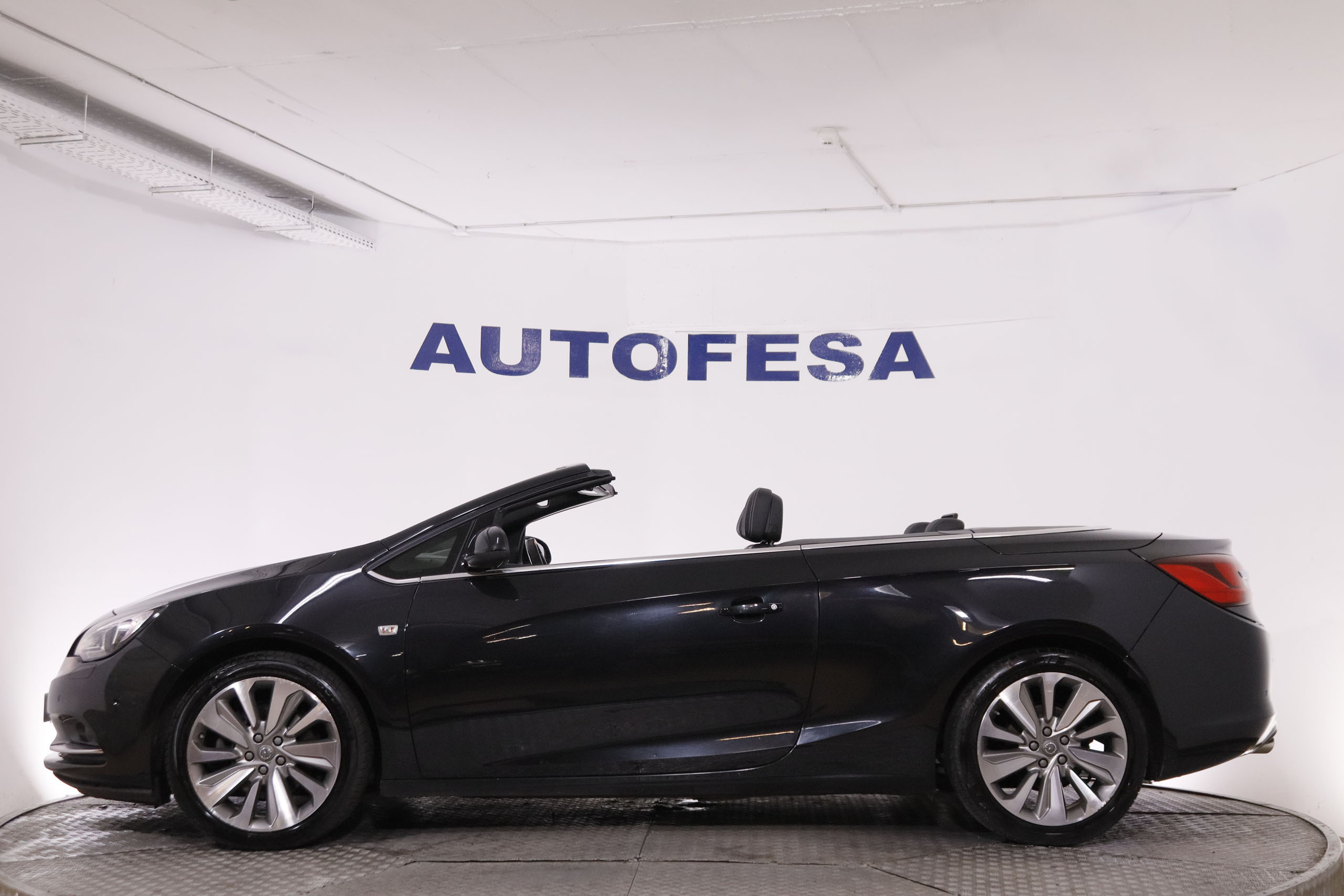 Opel CABRIO 2.0 CDTI COSMO PACK 165CV 2P # CUERO, NAVY, PARKTRONIC foto 6