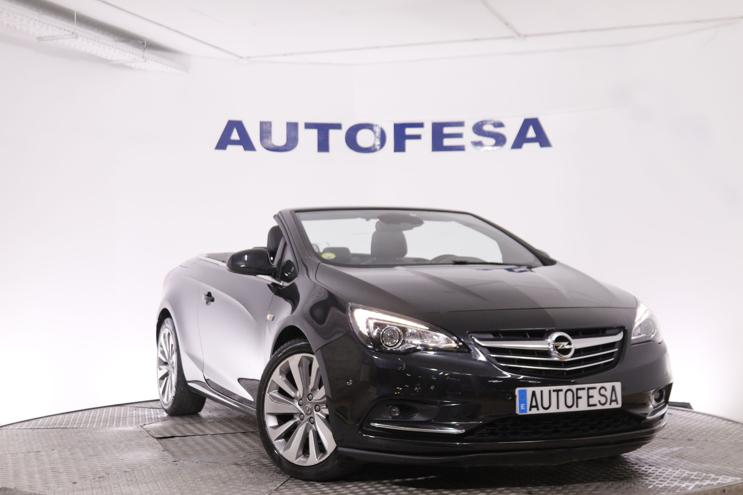 Opel CABRIO 2.0 CDTI COSMO PACK 165CV 2P # CUERO, NAVY, PARKTRONIC foto 5