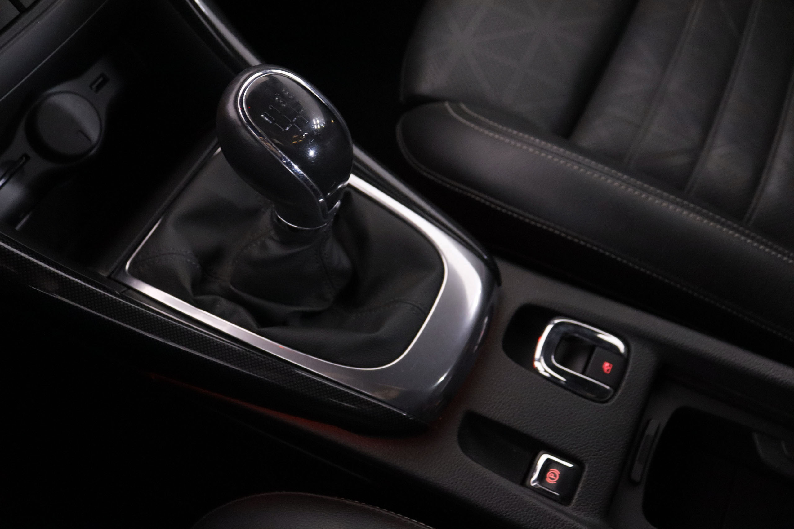 Opel CABRIO 2.0 CDTI COSMO PACK 165CV 2P # CUERO, NAVY, PARKTRONIC foto 24