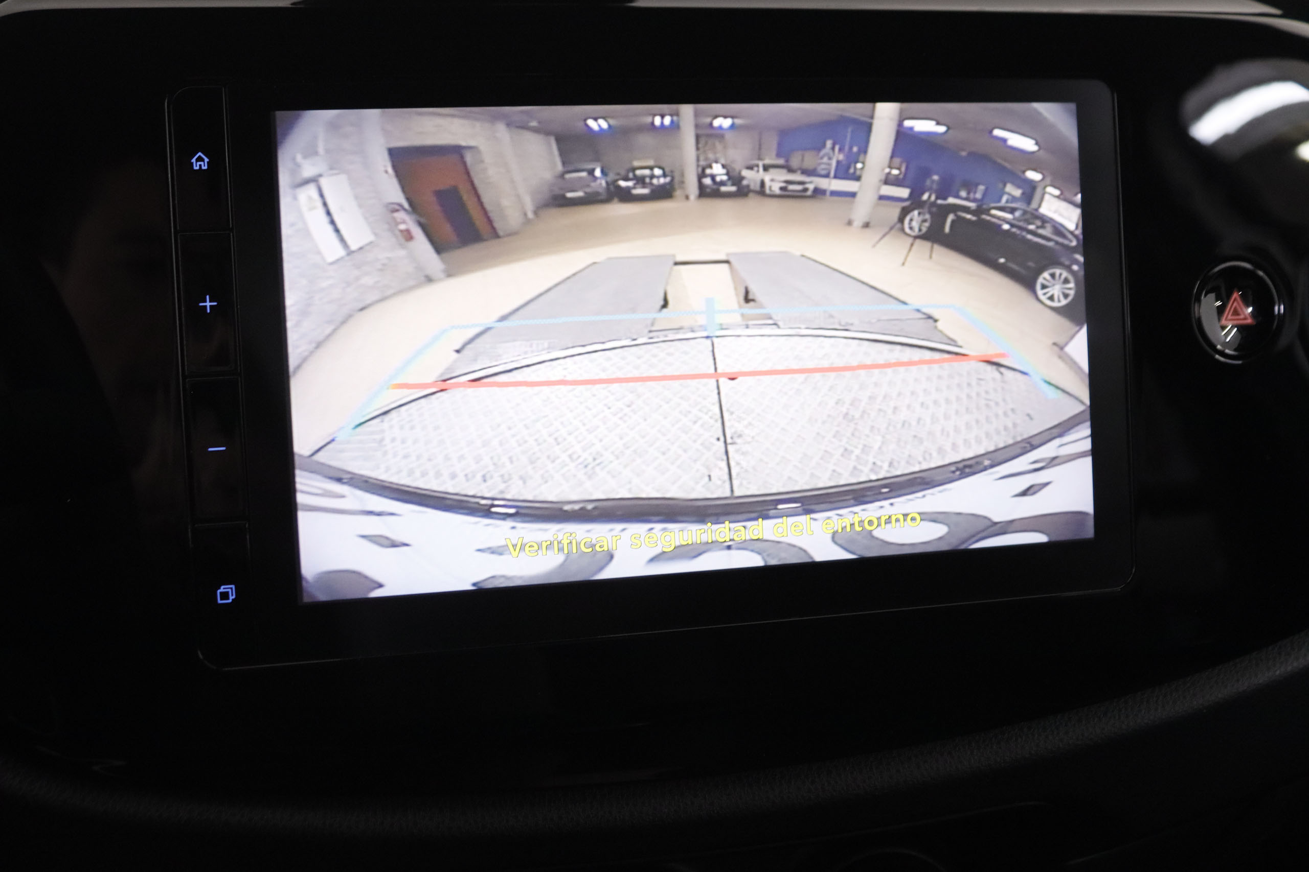 Toyota Aygo X 1.0 VVT DYNAMIC 72CV 5P # IVA DEDUCIBLE, GARANTIA FAB 08/2027,CAMARA TRASERA foto 18