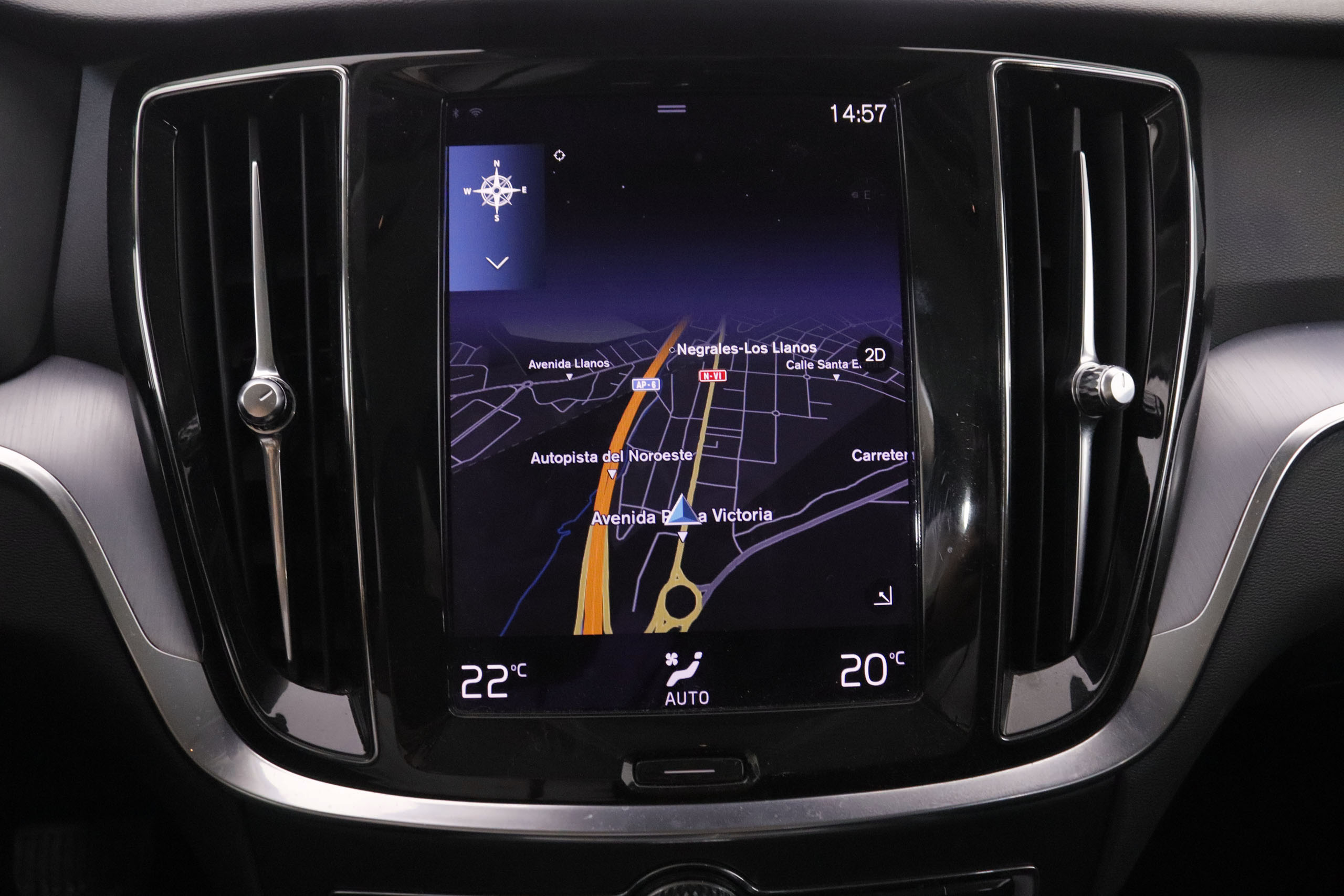 Volvo V60 2.0 HEV B4 MOMENTUM AUTO 197CV 5P # IVA DEDUCIBLE, NAVY, PARKTRONIC foto 20