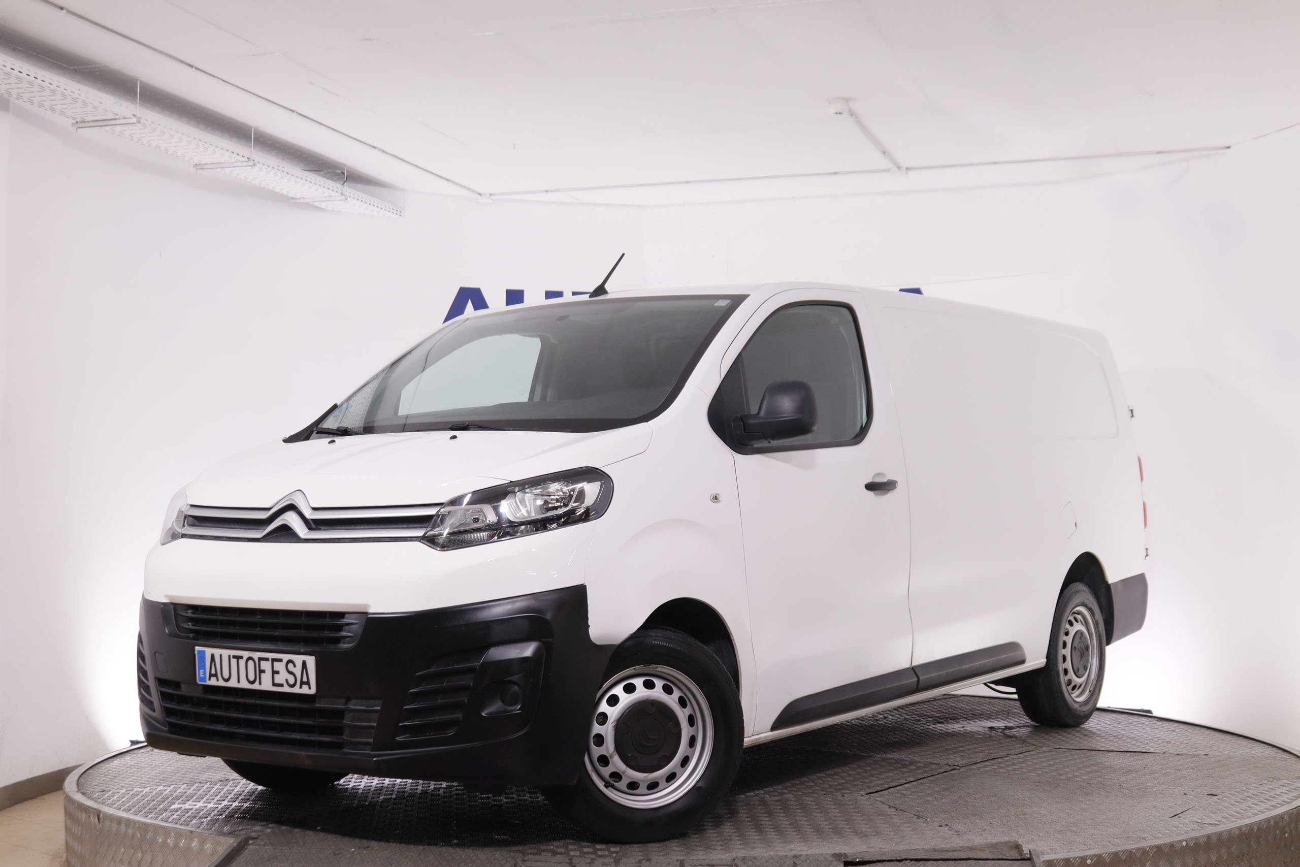 Citroen Jumpy 1.5 BLUE HDI TALLA XL CONTROL 120CV 3P # IVA DEDUCIBLE foto 1