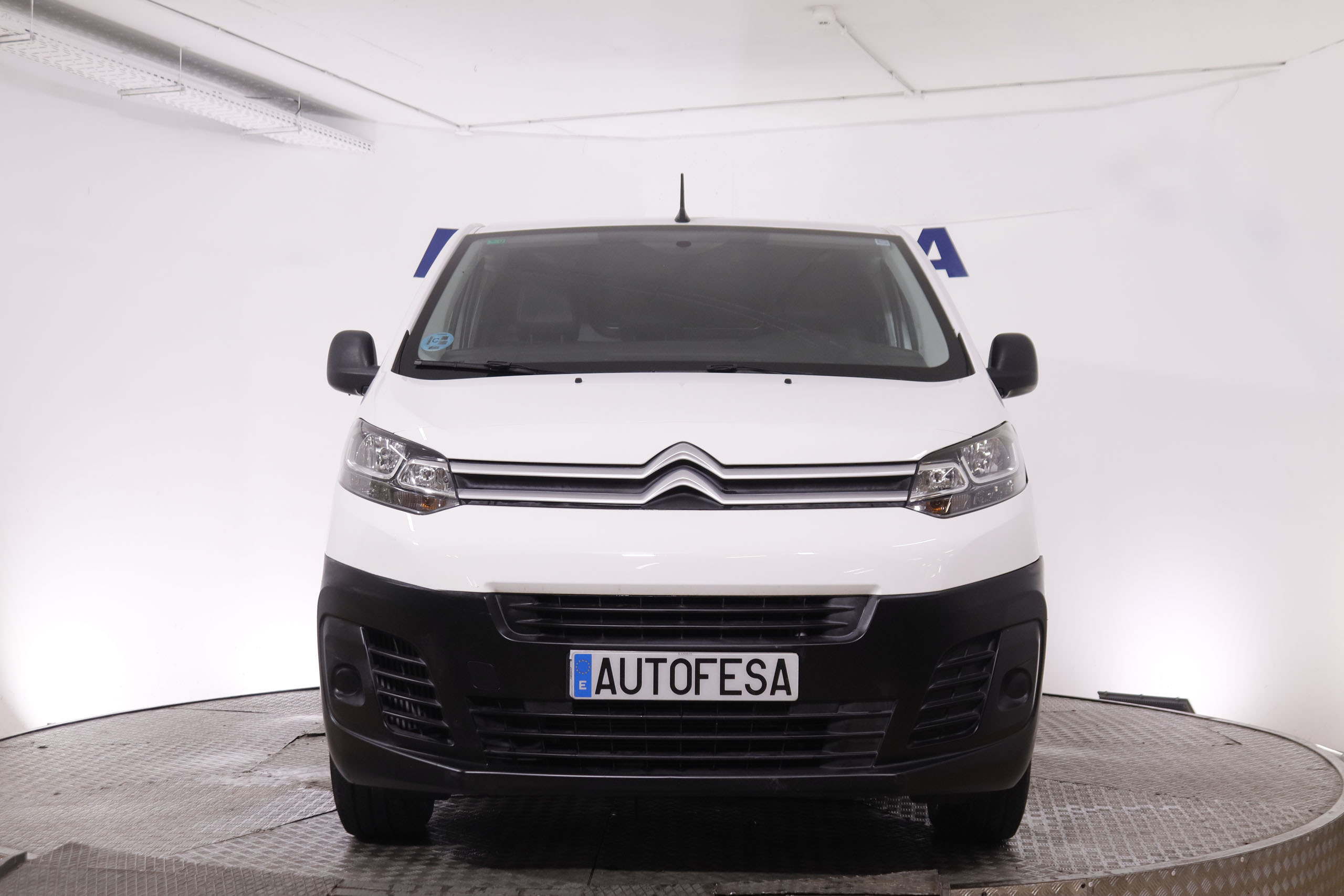 Citroen Jumpy 1.5 BLUE HDI TALLA XL CONTROL 120CV 3P # IVA DEDUCIBLE foto 2