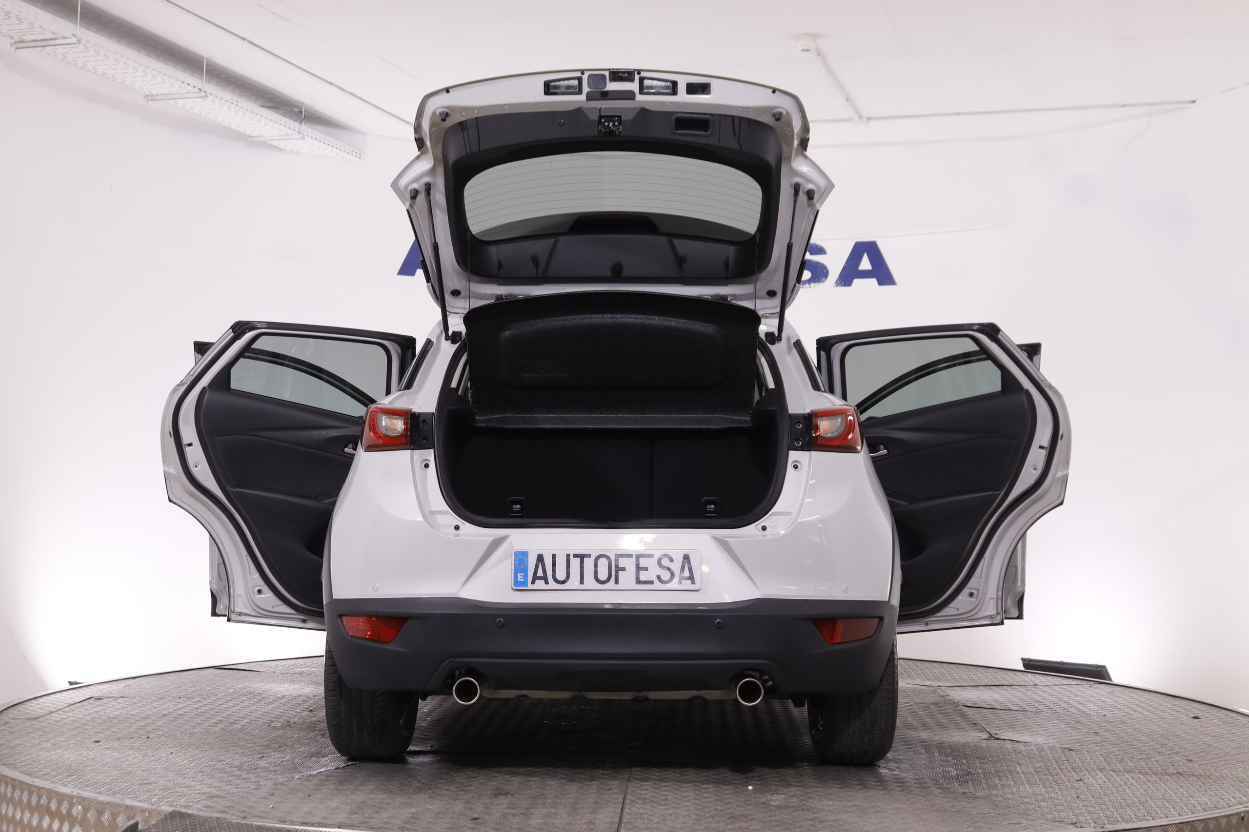 Mazda Cx-3 2.0 SKYACTIV G EVOLUTION AUTO 120CV 5P # NAVY, PARKTRONIC foto 10