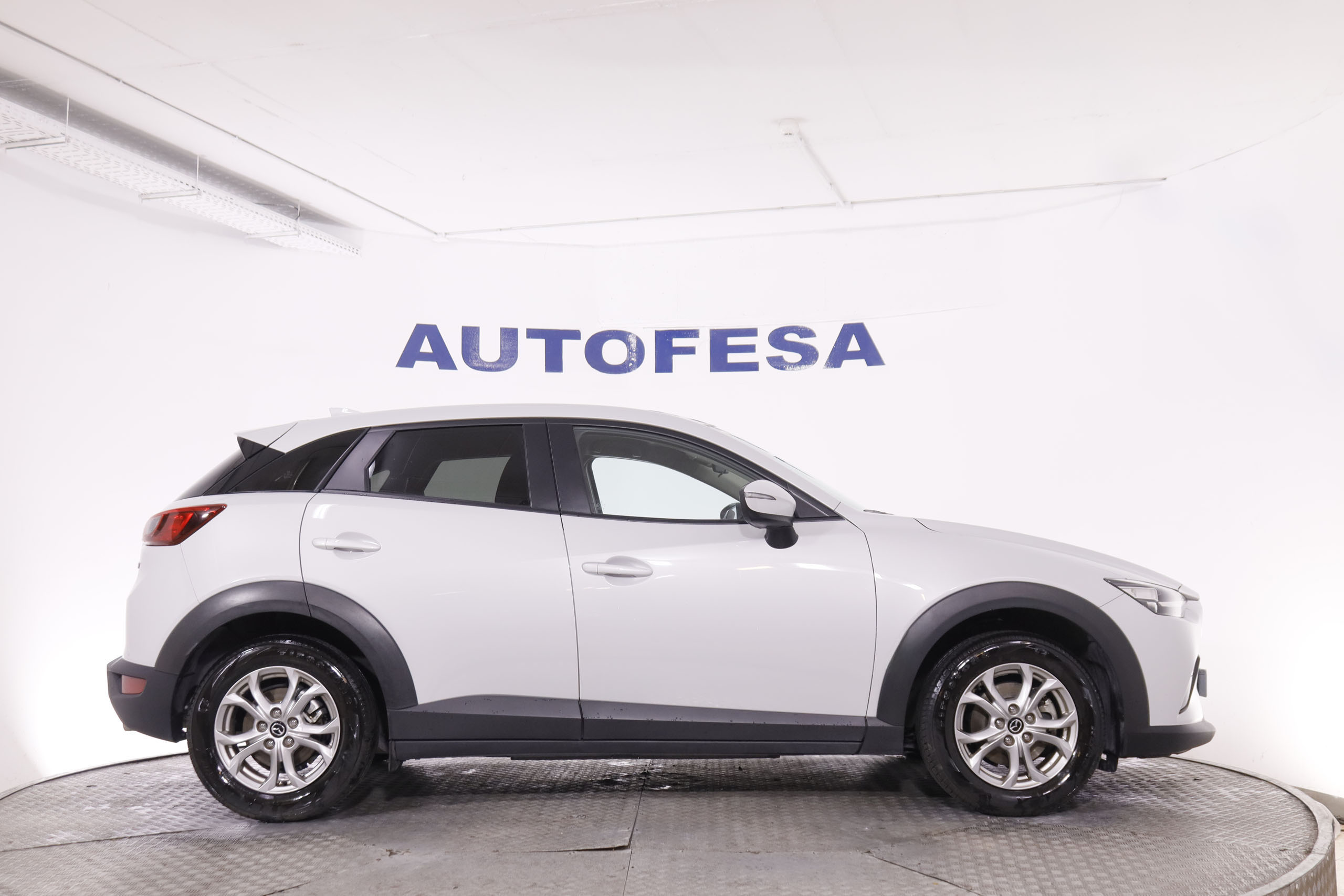 Mazda Cx-3 2.0 SKYACTIV G EVOLUTION AUTO 120CV 5P # NAVY, PARKTRONIC foto 9