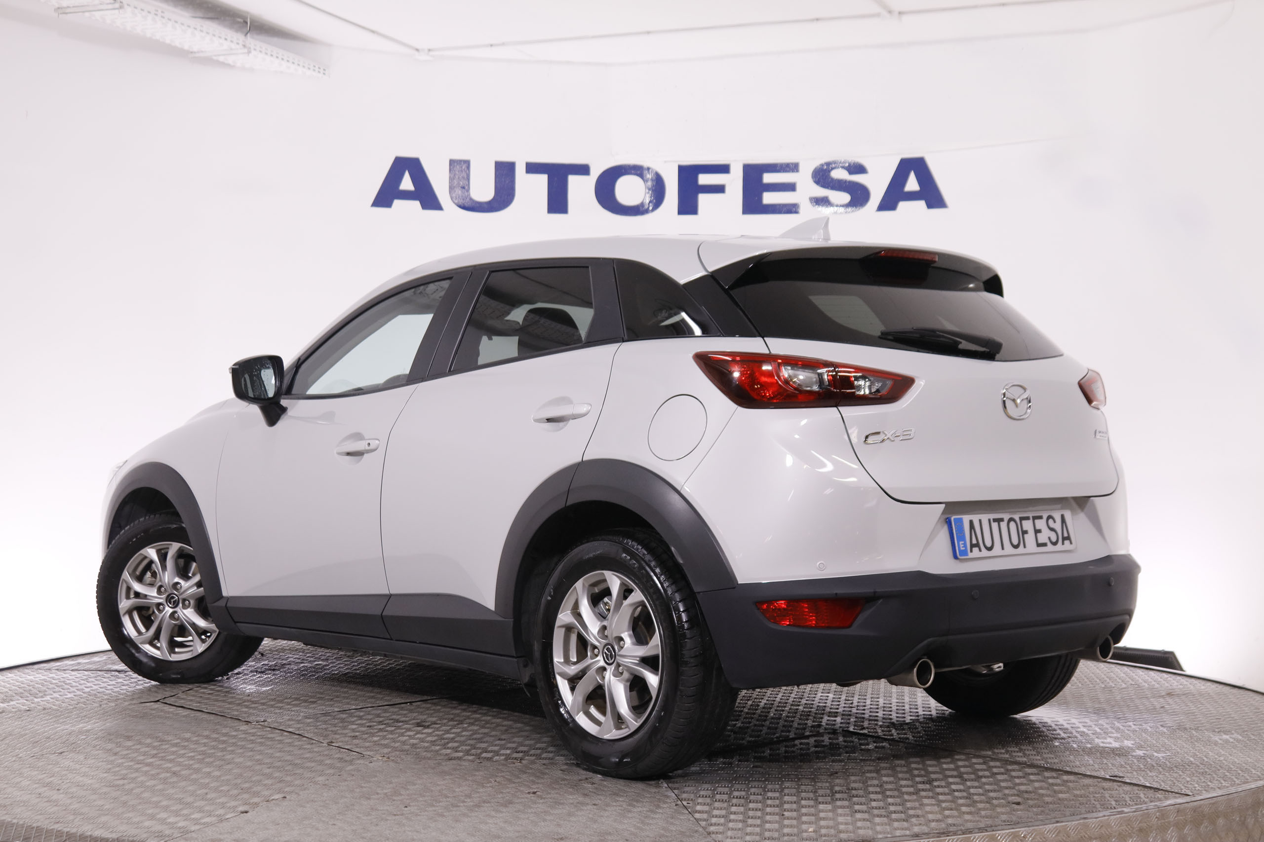Mazda Cx-3 2.0 SKYACTIV G EVOLUTION AUTO 120CV 5P # NAVY, PARKTRONIC foto 5