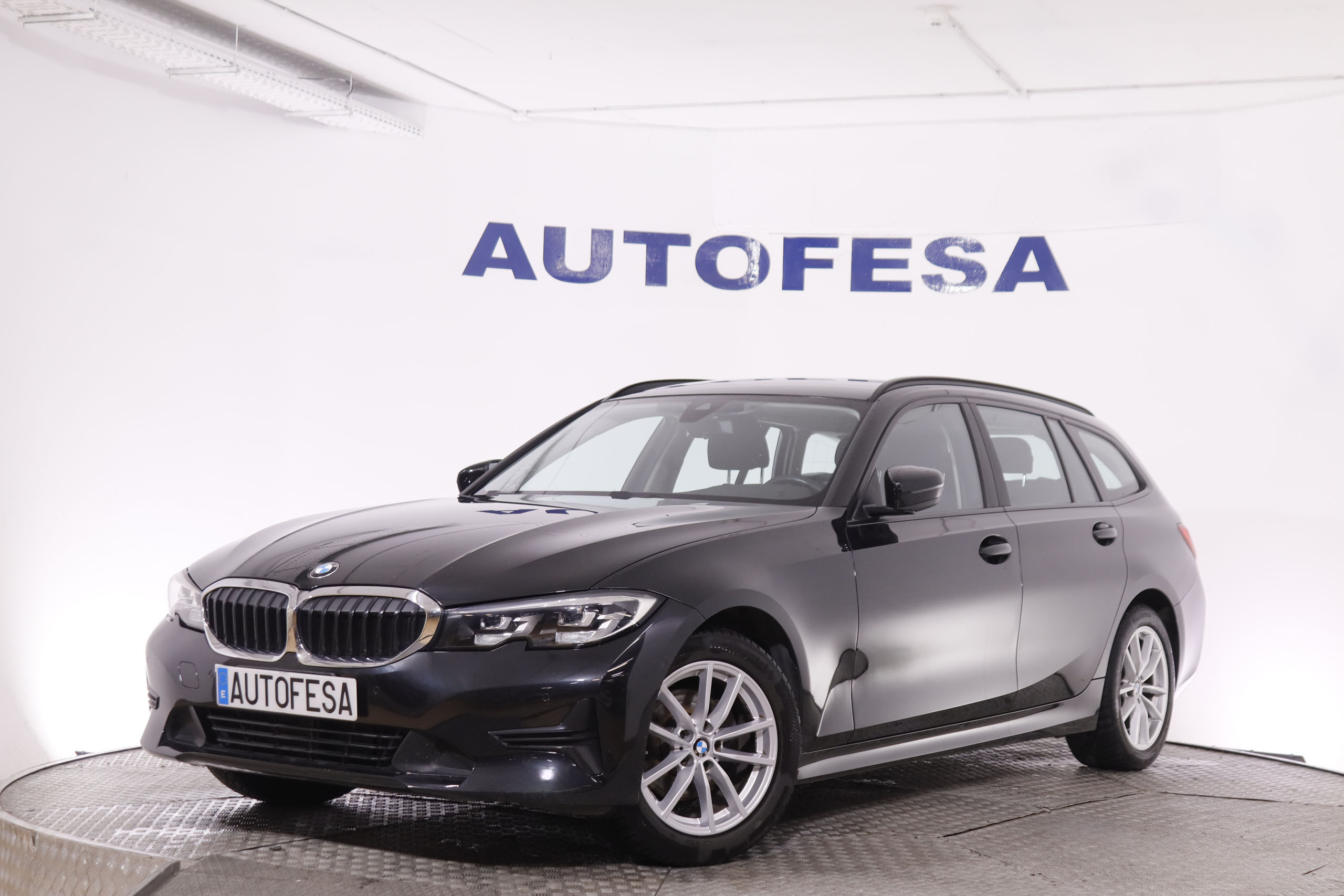 BMW 320 SERIE 3 320D TOURING XDRIVE  AUTO 190CV 5P # IVA DEDUCIBLE, NAVY, PARKTRONIC foto 1