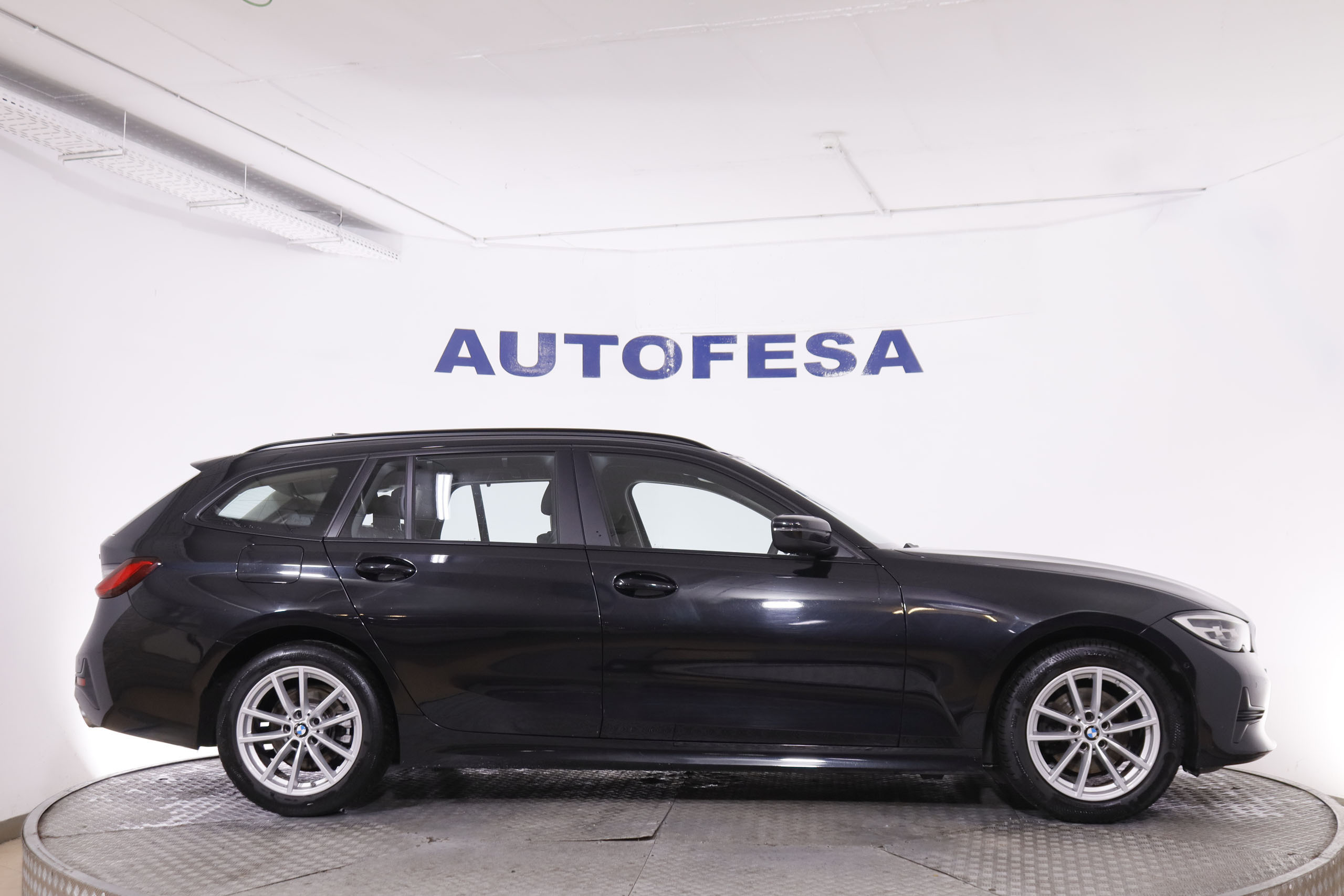 BMW 320 SERIE 3 320D TOURING XDRIVE  AUTO 190CV 5P # IVA DEDUCIBLE, NAVY, PARKTRONIC foto 9