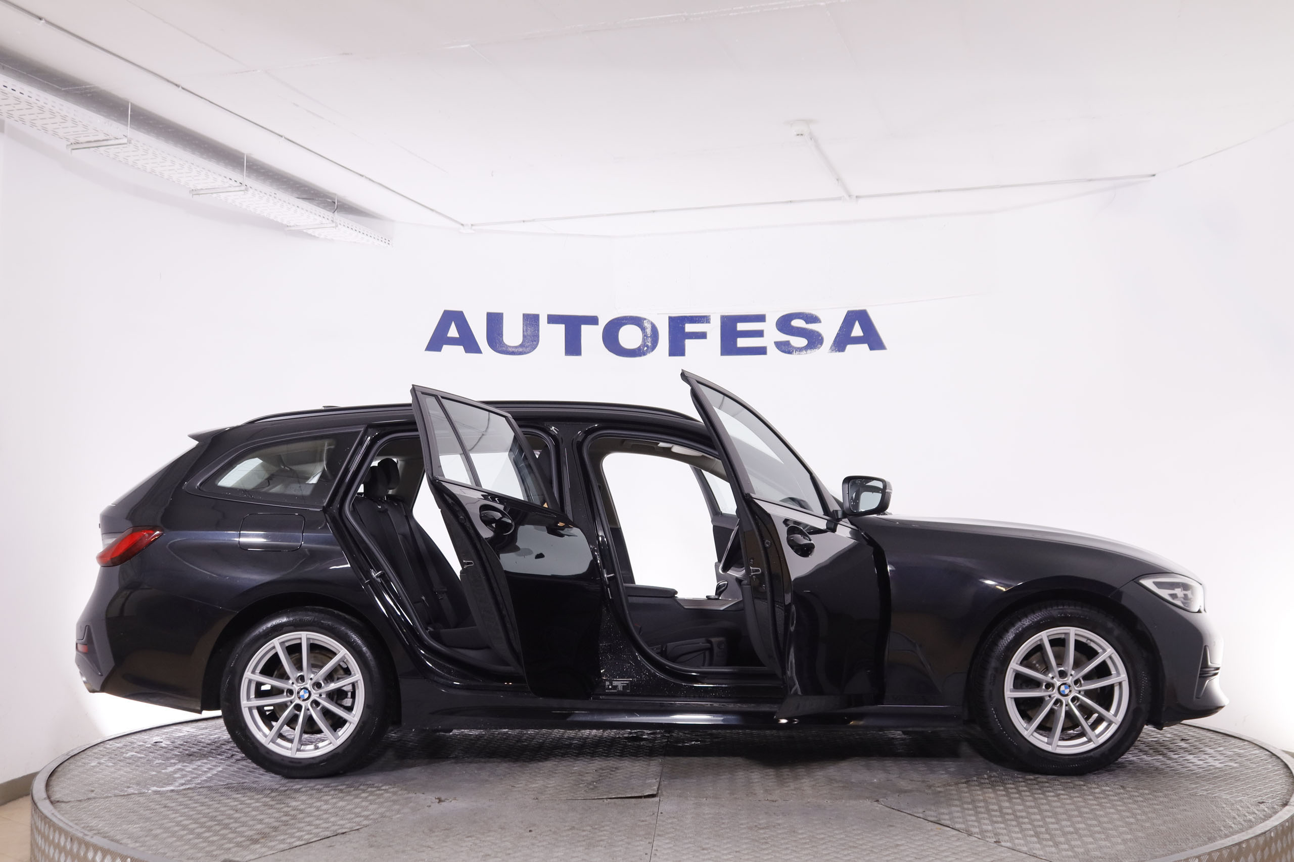 BMW 320 SERIE 3 320D TOURING XDRIVE  AUTO 190CV 5P # IVA DEDUCIBLE, NAVY, PARKTRONIC foto 11