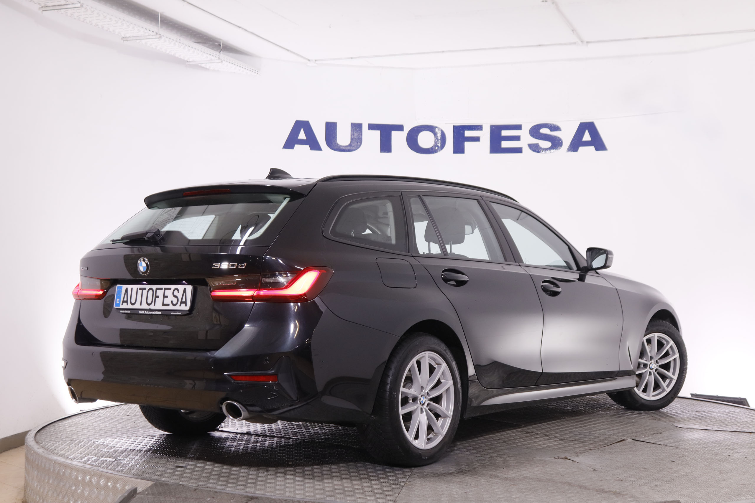 BMW 320 SERIE 3 320D TOURING XDRIVE  AUTO 190CV 5P # IVA DEDUCIBLE, NAVY, PARKTRONIC foto 7