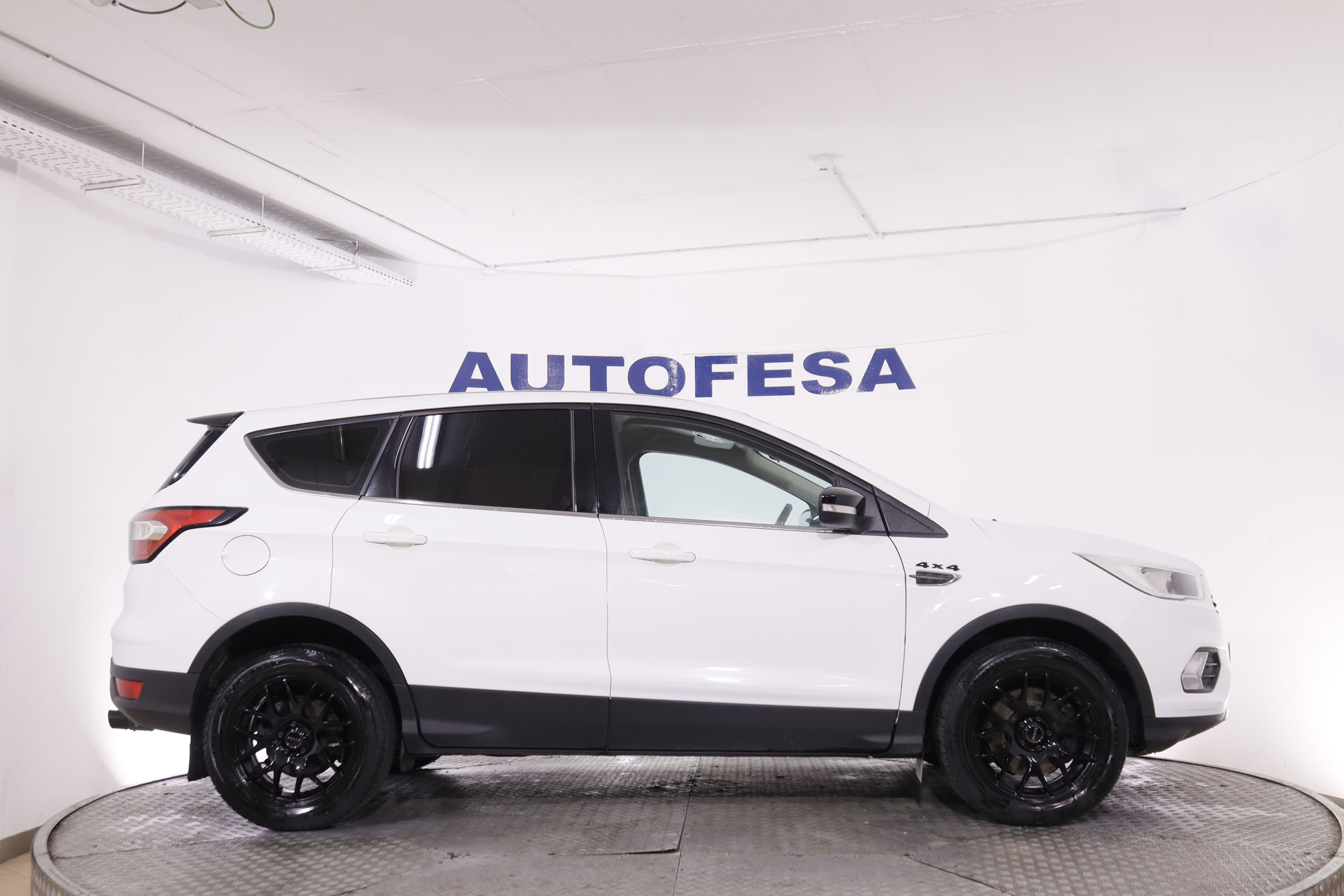 Ford Kuga 2.0 TDCI 4X4 150CV 5P # PARKTRONIC foto 9