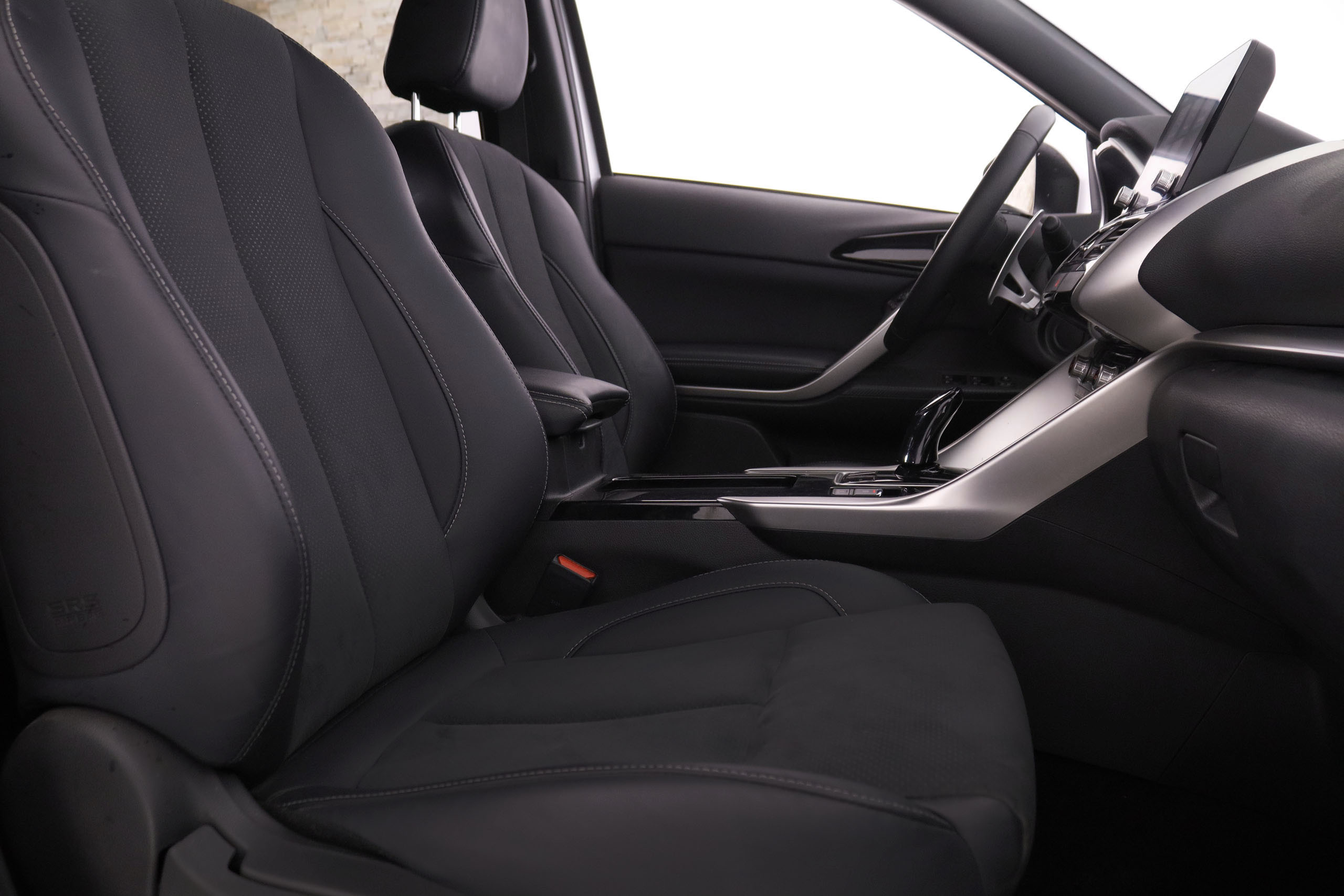 Mitsubishi ECLIPSE CROSS 2.4 PHEV KAITEKI 4X4 AUTO 188CV 5P # GARANTIA FABRICA HASTA 03/2028, IVA DEDUCIBLE, PARKTRONIC foto 27