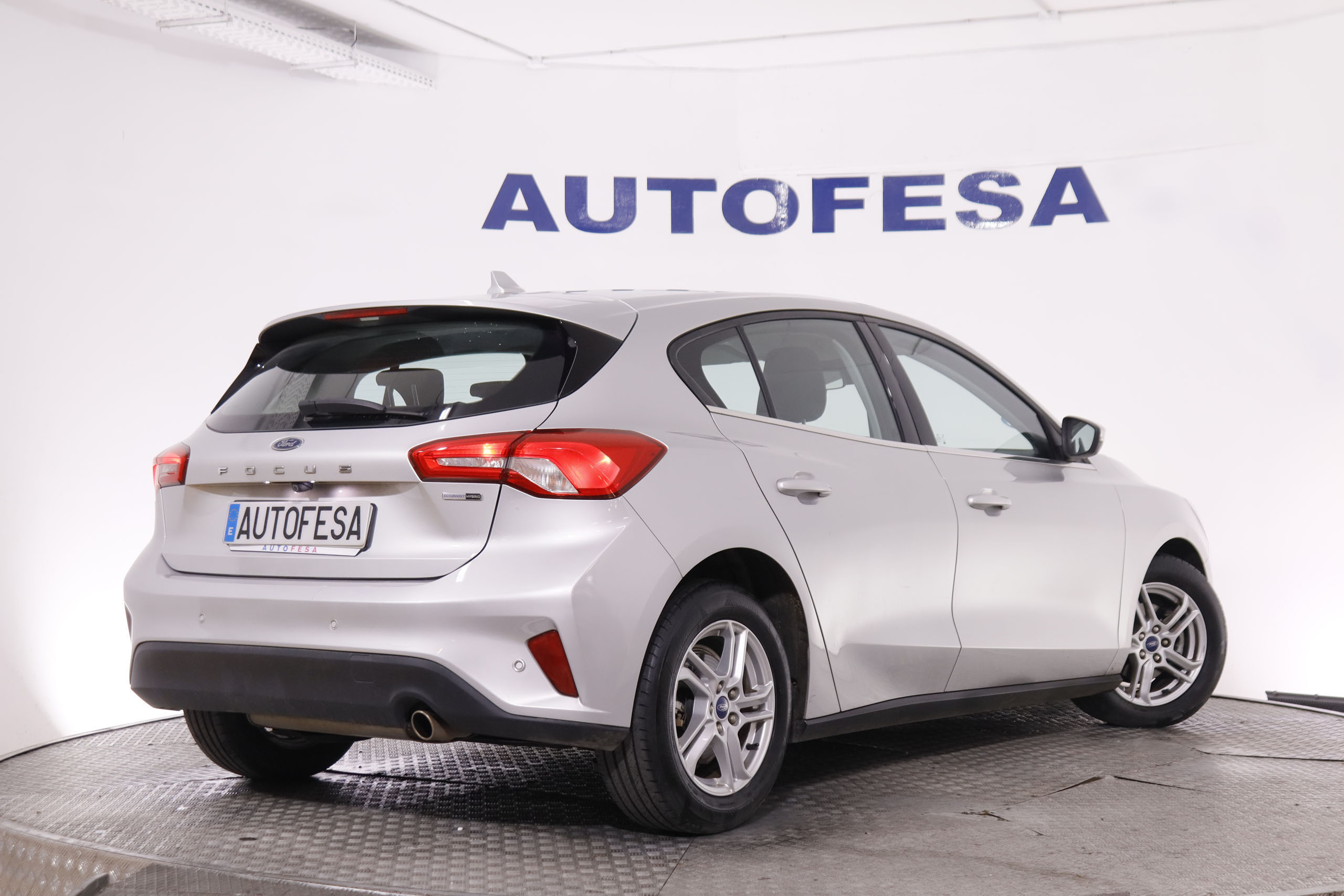 Ford FOCUS 1.0 ECOBOOST HYBRID MHEV TREND PLUS 125CV 5P # NAVY,FAROS LED,PARKTRONIC,CAMAR TRASERA 1.0 ECOBOOST HYBRID MHEV TREND PLUS 125CV 5P # NAVY,FAROS LED,PARKTRONIC,CAMAR TRASERA foto 6