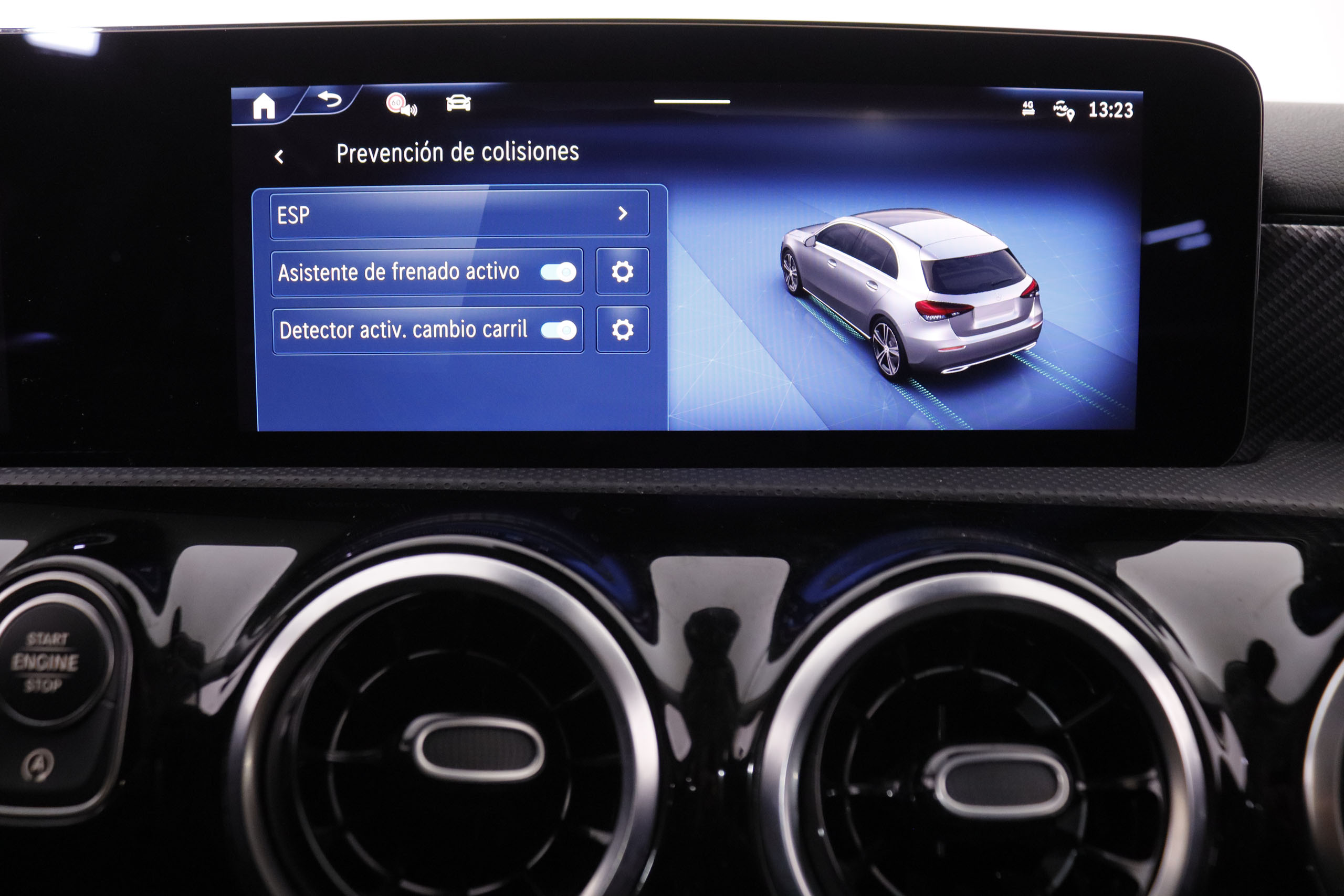 Mercedes-benz A 220 CLASE A 220 D 190CV AUTO 5P # IVA DEDUCIBLE,NAVY,FAROS LED,CAMARA TRASERA foto 27