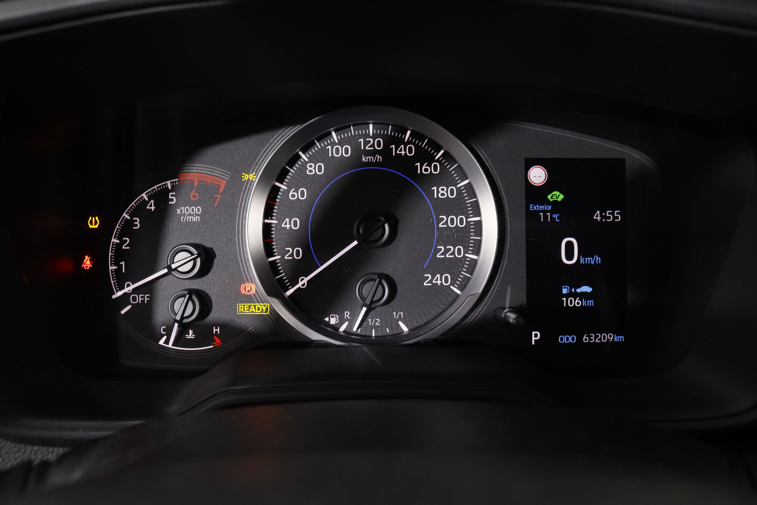 Toyota Corolla TOURING SPORT 1.8 125H E-CVT AUTO 122CV 5P # IVA DEDUCIBLE,FAROS LED,CAMARA TRASERA foto 20