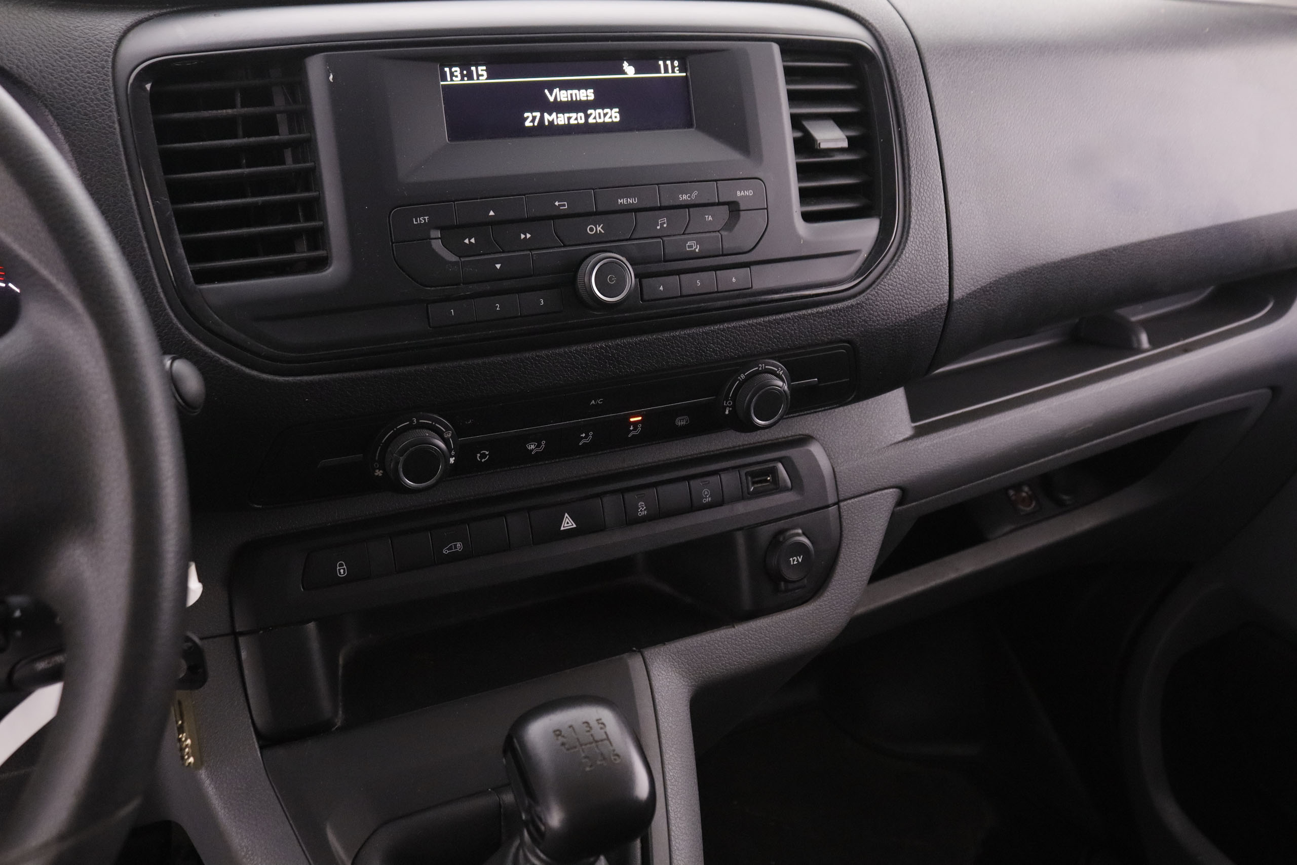 Opel Vivaro 1.5D TALLA M 100CV 2P # IVA DEDUCIBLE foto 18