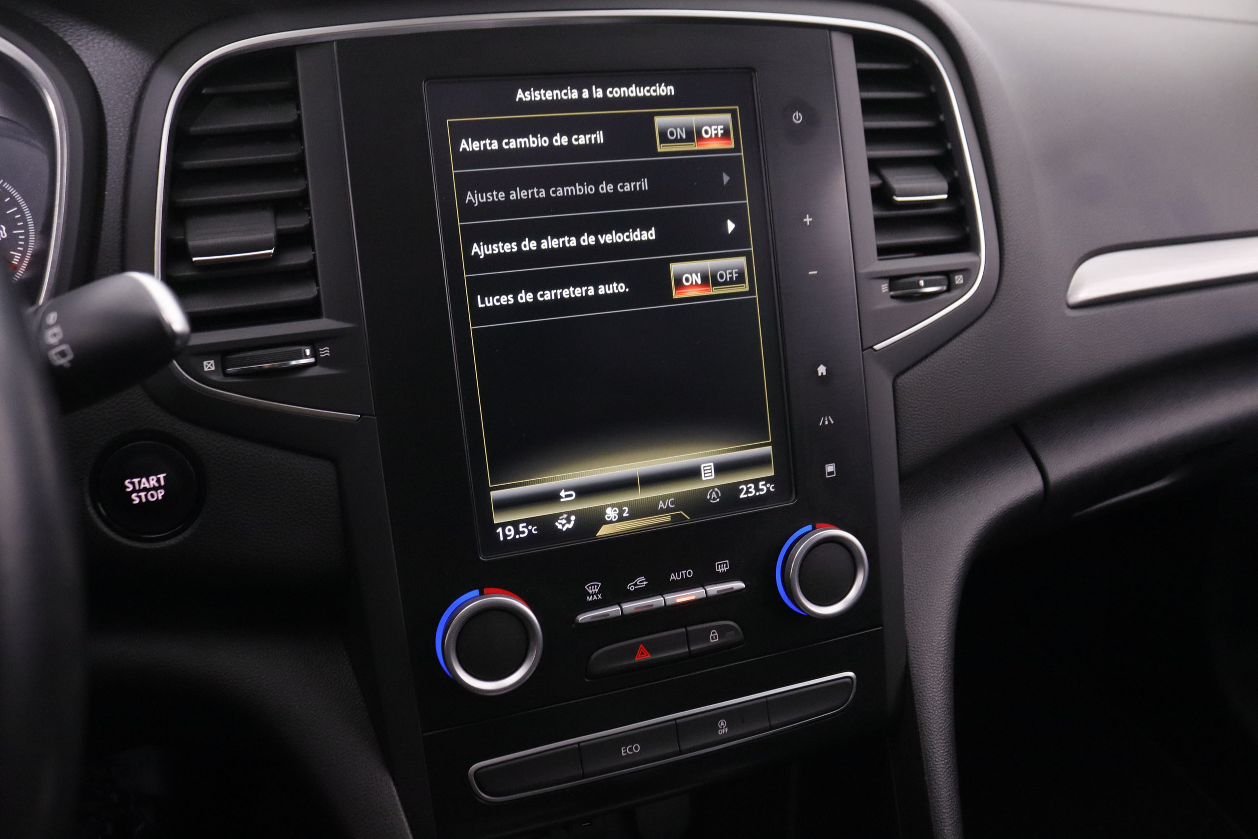 Renault Megane 1.2 SPORT TOURER BOSE EDITION AUTO 130CV 5P # NAVY, PARKTRONIC foto 22