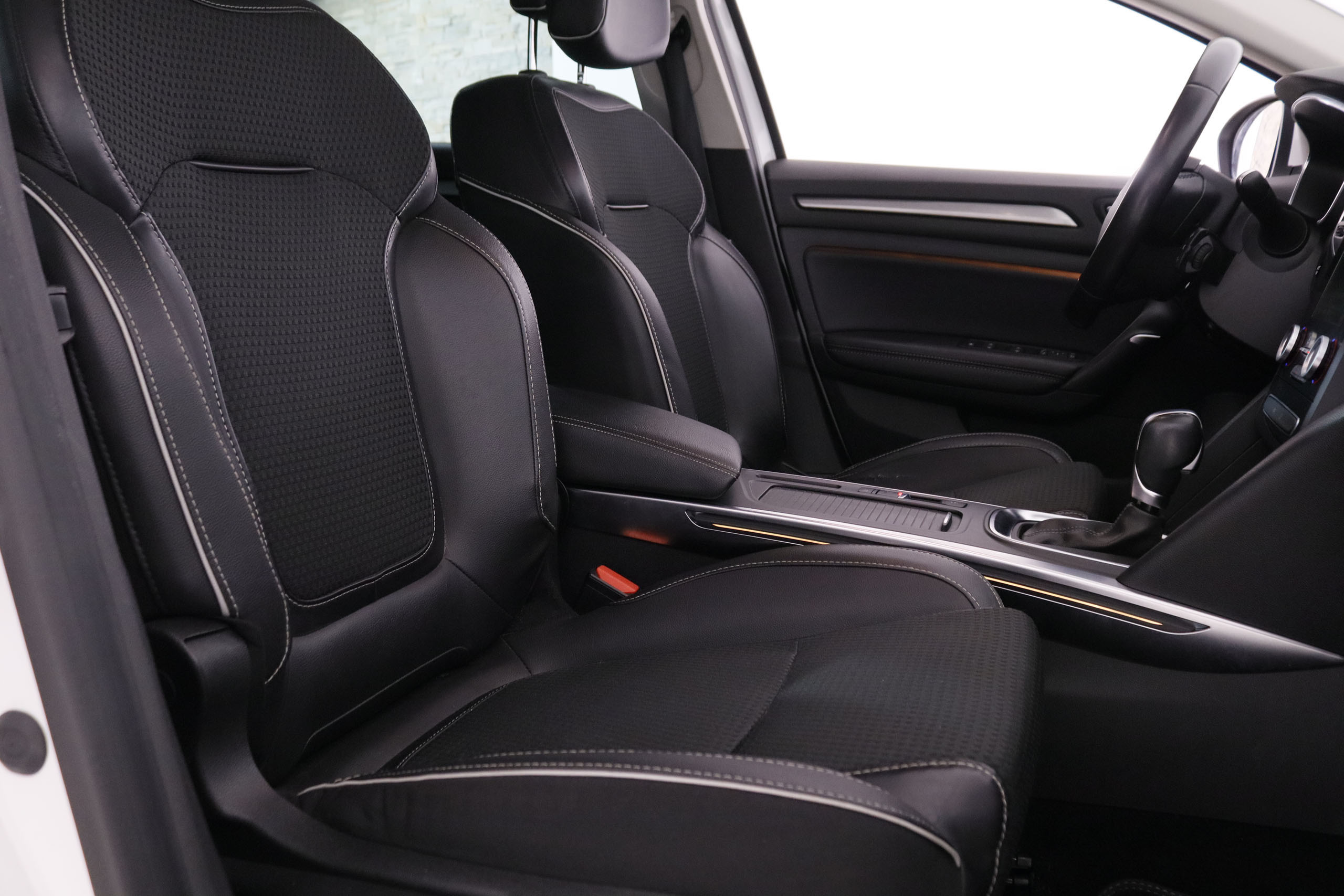 Renault Megane 1.2 SPORT TOURER BOSE EDITION AUTO 130CV 5P # NAVY, PARKTRONIC foto 25