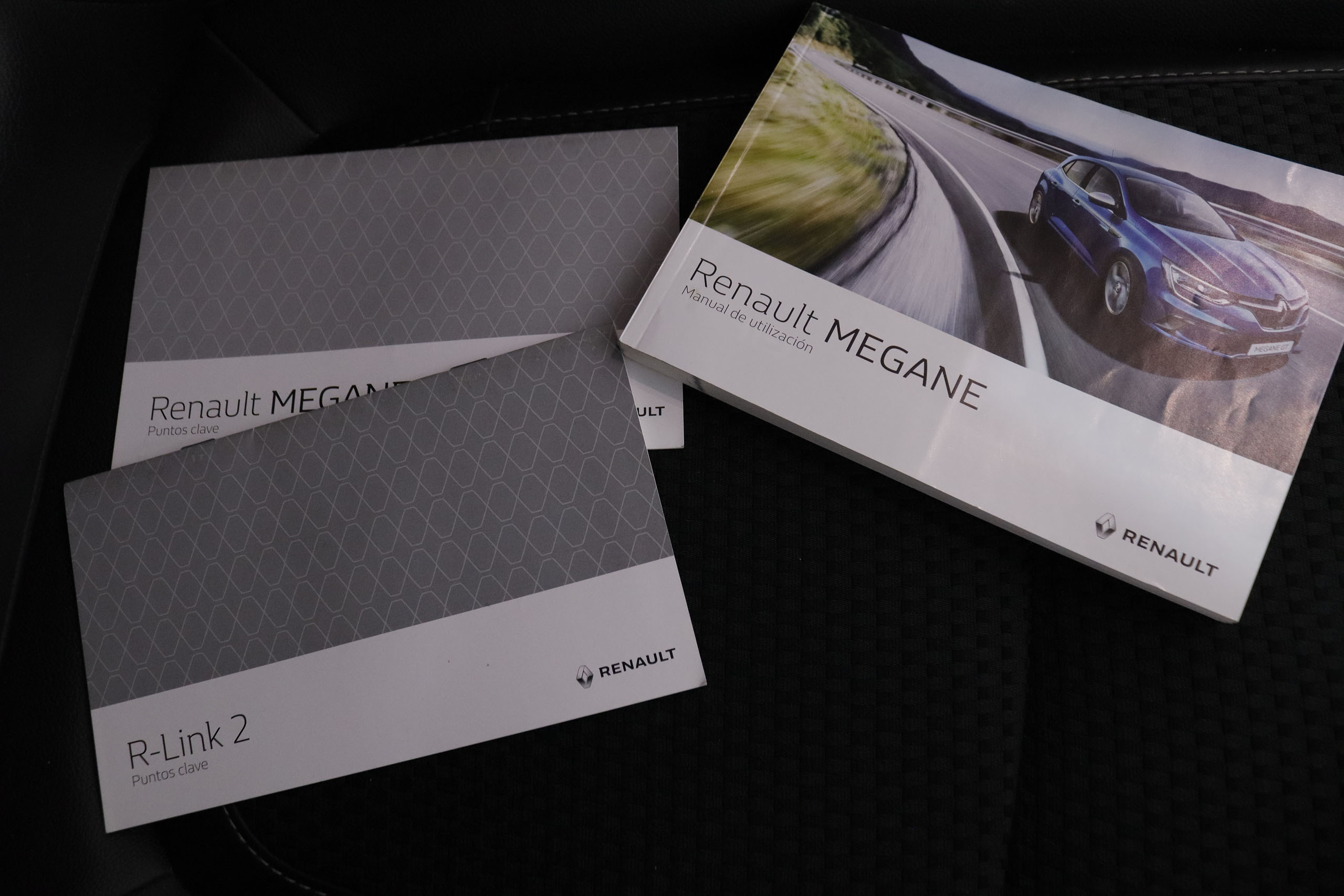 Renault Megane 1.2 SPORT TOURER BOSE EDITION AUTO 130CV 5P # NAVY, PARKTRONIC foto 28