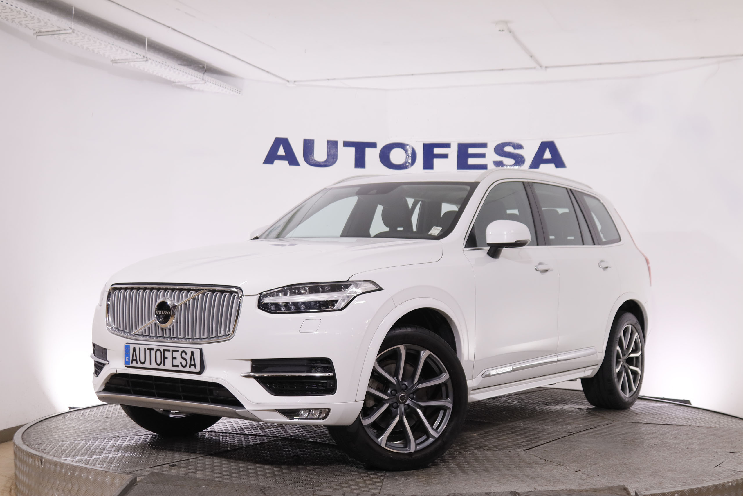 Volvo Xc 90 2.0 D4D INSCRIPTION AUTO 190CV 7 PLAZAS 5P # CUERO, NAVY, PARKTRONIC foto 1