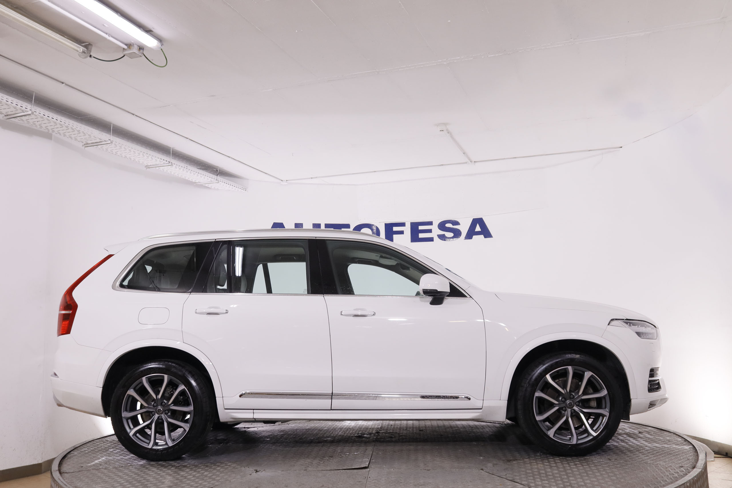 Volvo Xc 90 2.0 D4D INSCRIPTION AUTO 190CV 7 PLAZAS 5P # CUERO, NAVY, PARKTRONIC foto 13