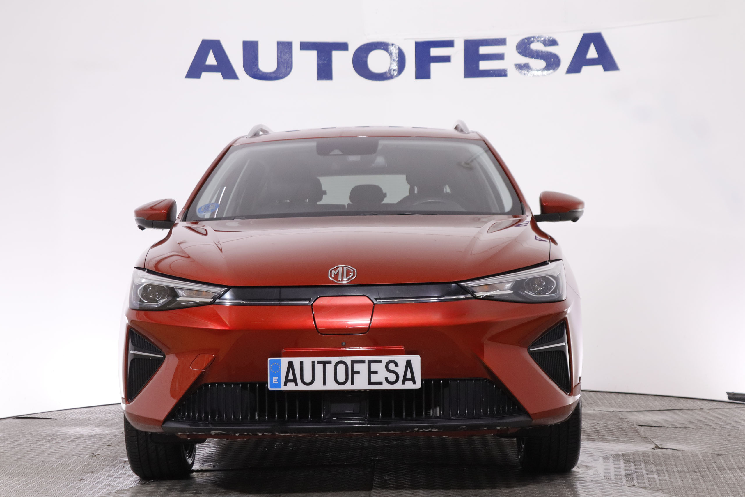 Mg MG5 ELECTRICO 61 KWH RANGE LUXURY AUTO 177CV 5P # CUERO, NAVY, PARKTRONIC foto 2