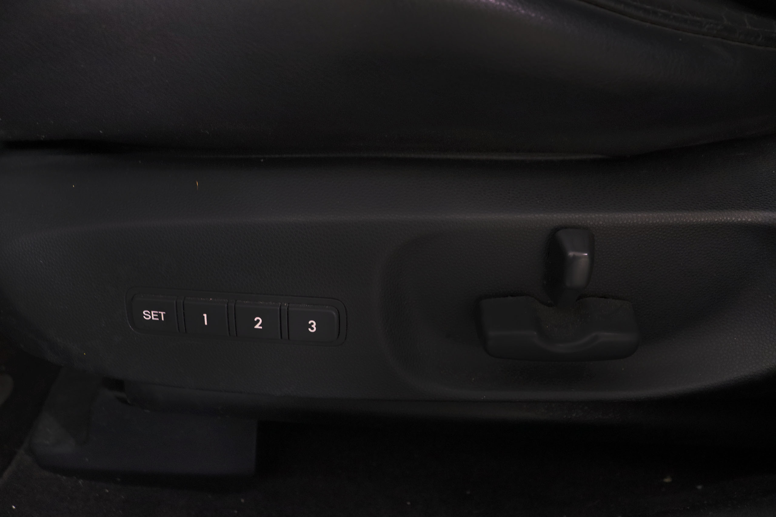 Mazda Cx-7 2.2 CRTD LUXURY 173CV 5P # CUERO, PARKTRONIC foto 22