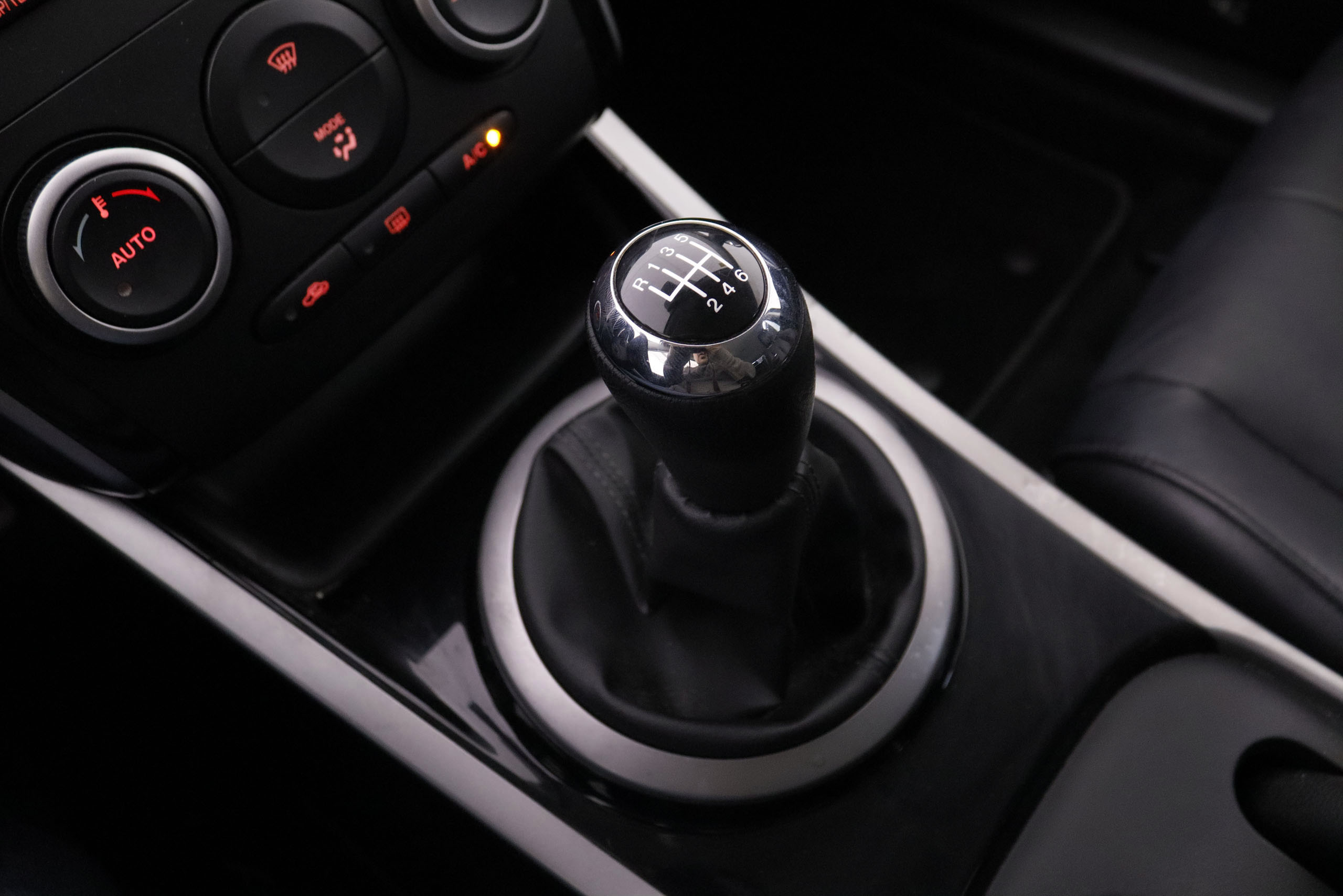 Mazda Cx-7 2.2 CRTD LUXURY 173CV 5P # CUERO, PARKTRONIC foto 20