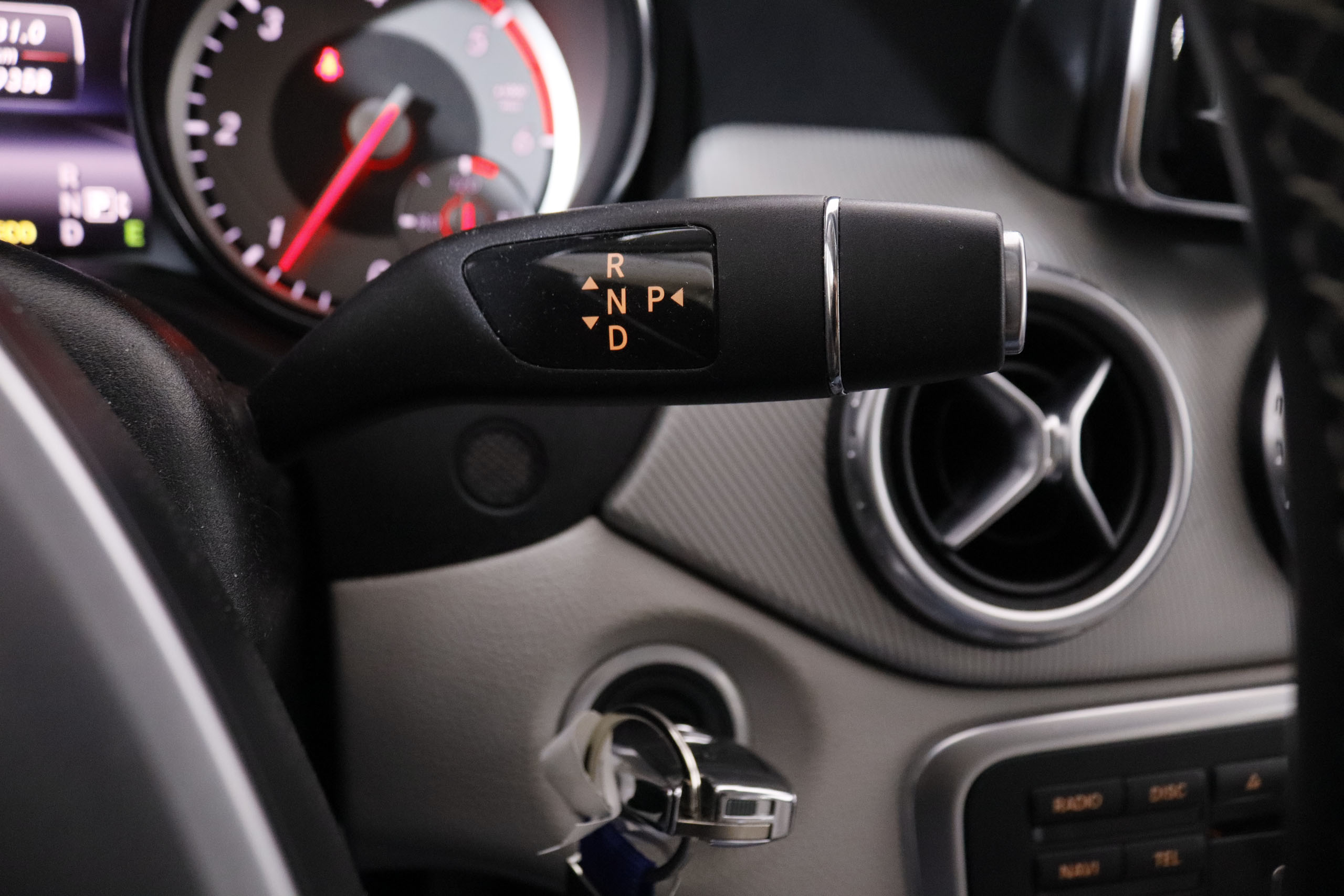 Mercedes-benz Gla 200 CLASE GLA GLA200 CDI STYLE 7G AUTO 136CV 5P # PARKTRONIC foto 24