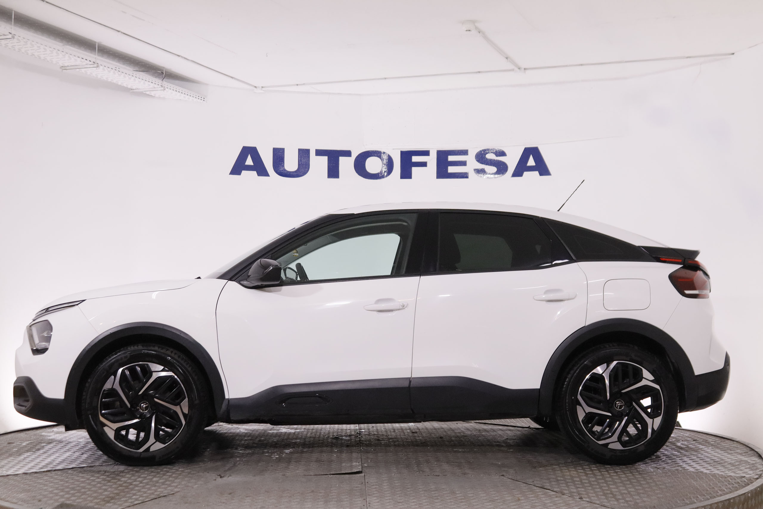 Citroen C4 1.5 BLUEHDI FEEL PACK AUTO 130CV 5P # NAVY, PARKTRONIC foto 9