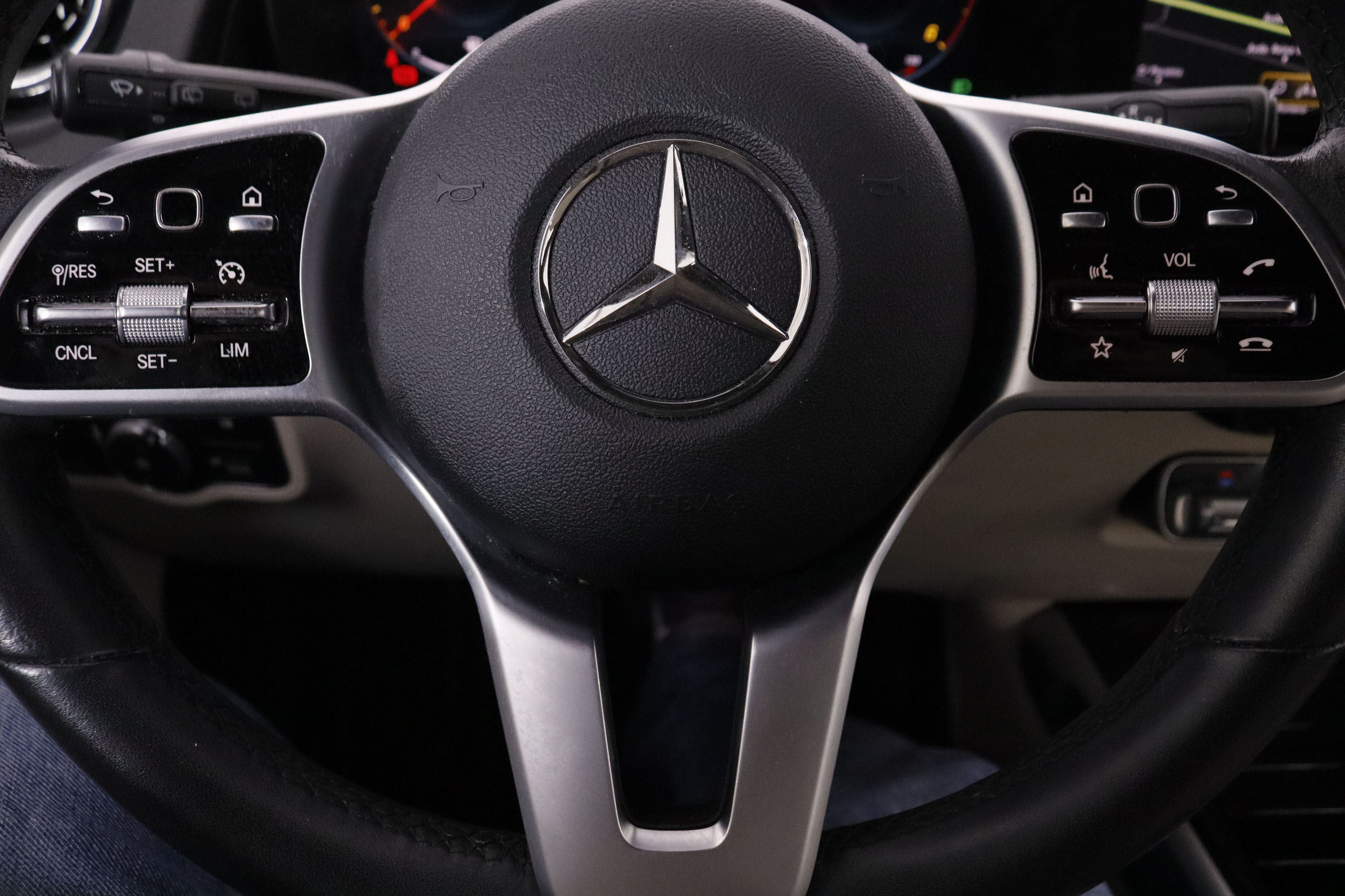 Mercedes-benz GLB 200 CLASE GLB 200D DCT 150CV 7PLAZAS 5P # IVA DEDUCIBLE, NAVY, PARKTRONIC foto 17