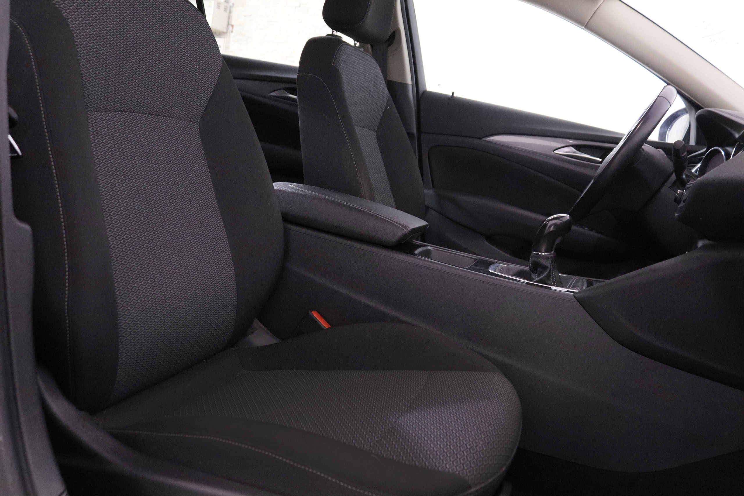 Opel Insignia 1.5 T GRAND SPORT 1.5 TURBO INNOVATION  # BLUETOOTH foto 24