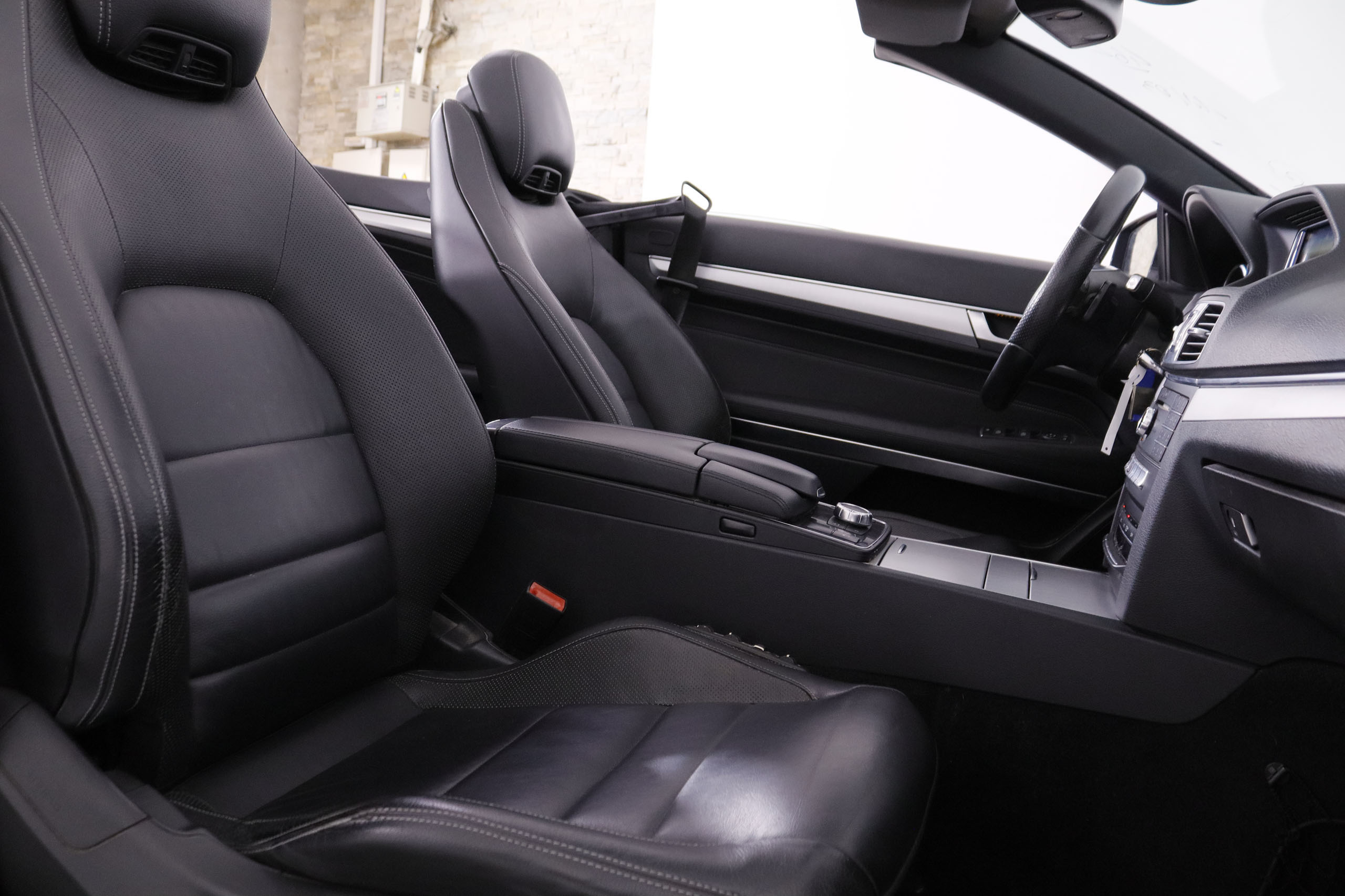 Mercedes-benz E 220 CLASE E E220 D CABRIO AMG LINE AUTO 170CV 2P # CUERO, NAVY, PARKTRONIC foto 30