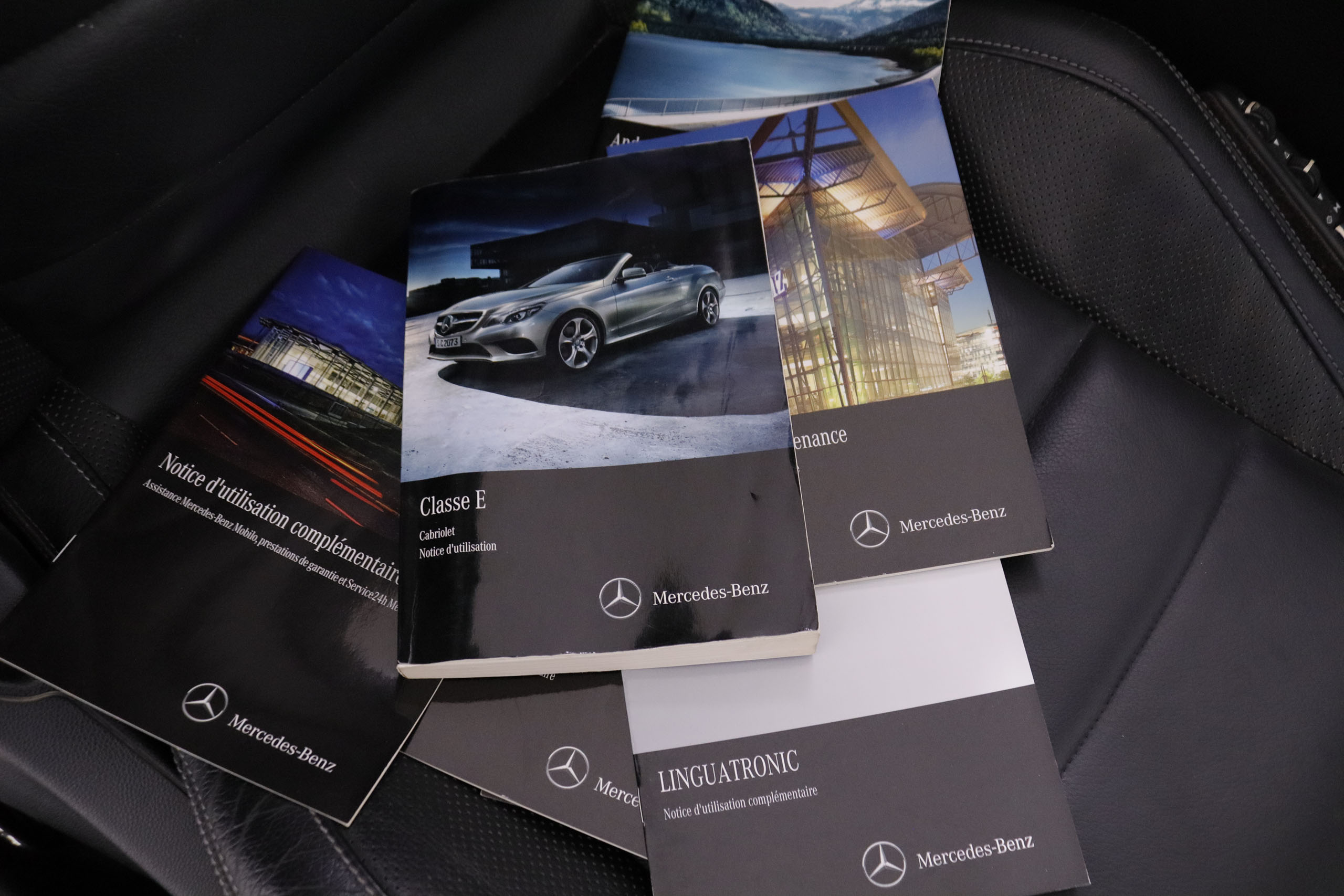 Mercedes-benz E 220 CLASE E E220 D CABRIO AMG LINE AUTO 170CV 2P # CUERO, NAVY, PARKTRONIC foto 34