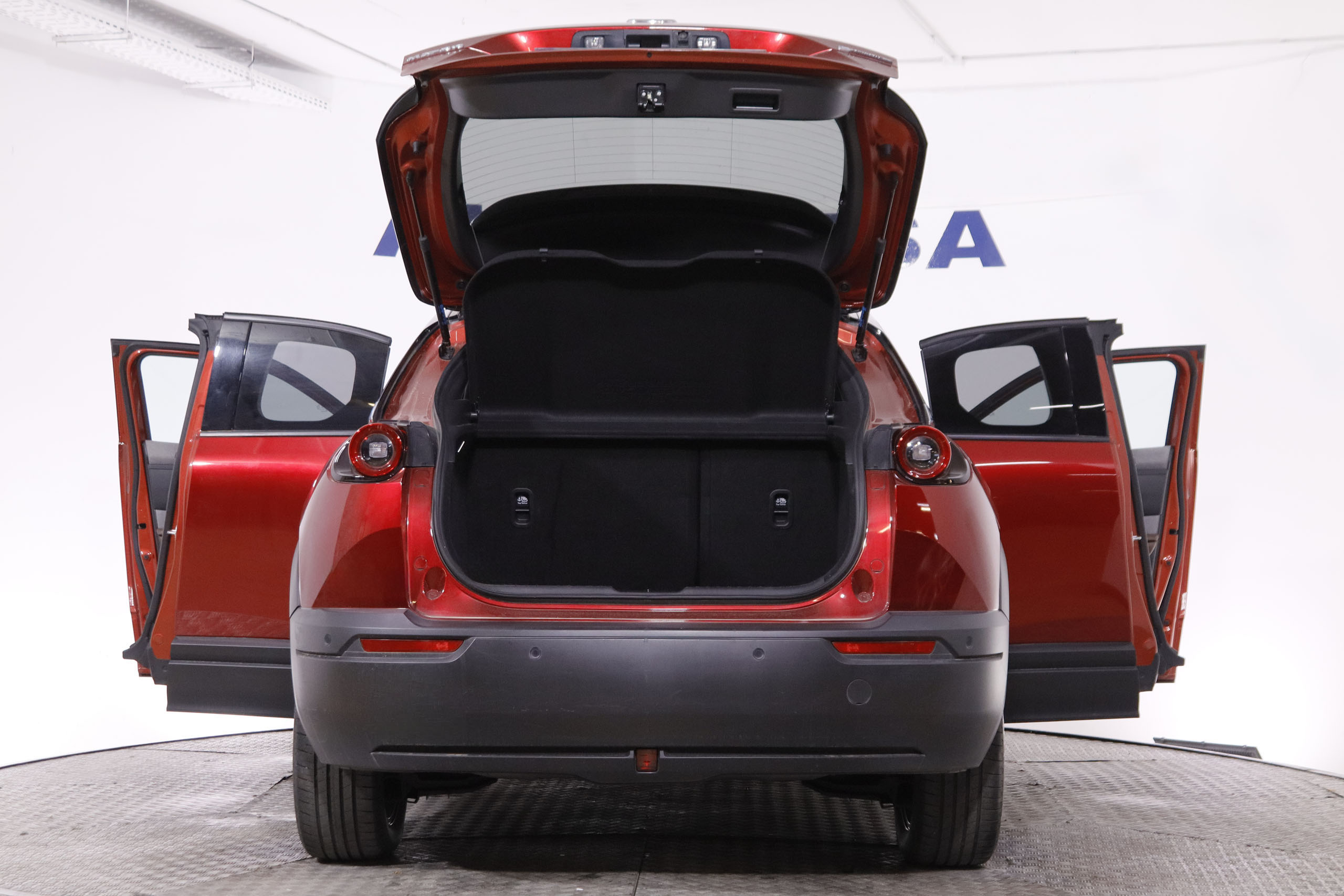 Mazda MX-30 ELECTRICO E-SKYACTIVE ADVANTAGE 145CV 5P # OPCIONES POR 1694€, IVA DEDUCIBLE, NAVY, PARKTRONIC foto 10