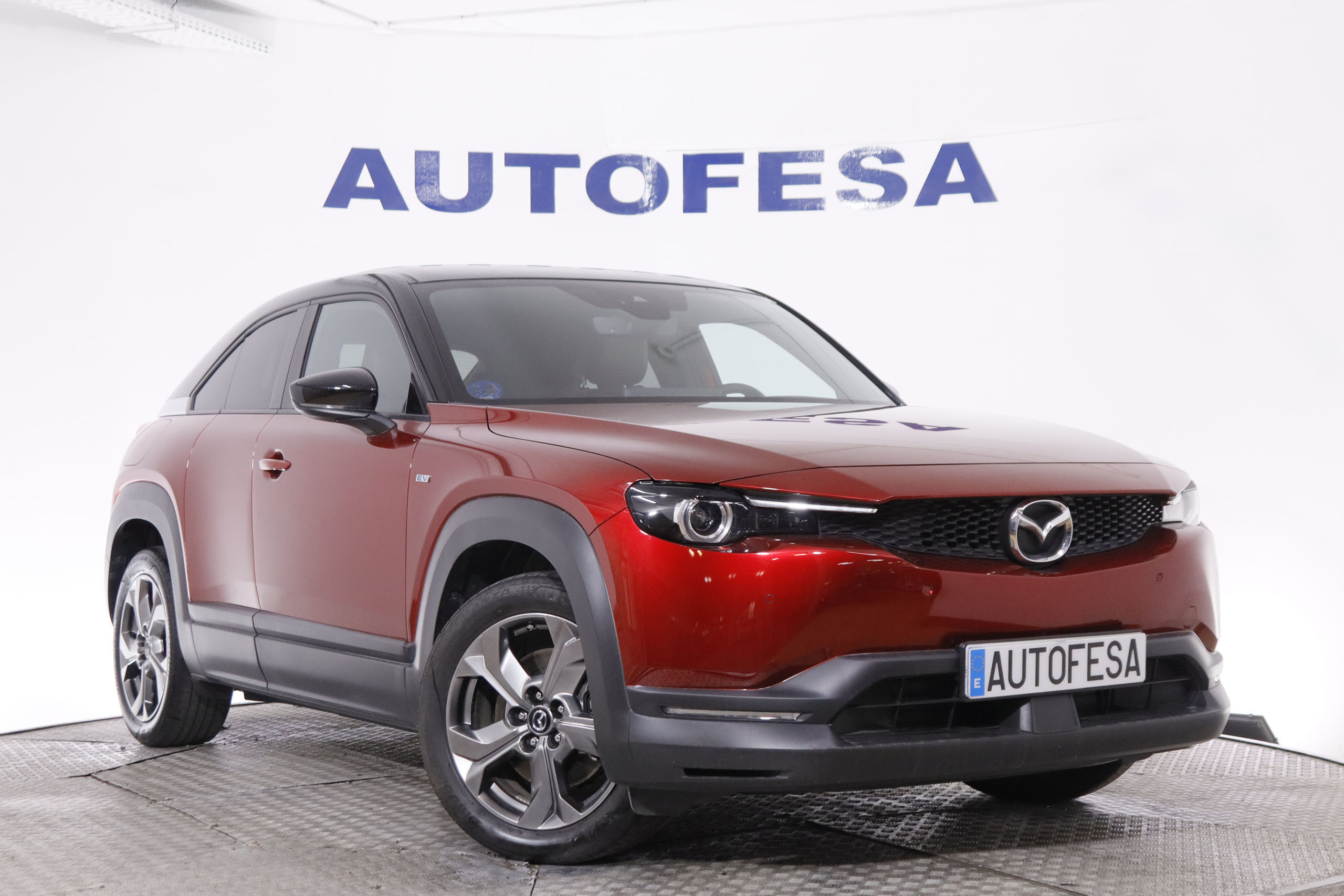 Mazda MX-30 ELECTRICO E-SKYACTIVE ADVANTAGE 145CV 5P # OPCIONES POR 1694€, IVA DEDUCIBLE, NAVY, PARKTRONIC foto 3