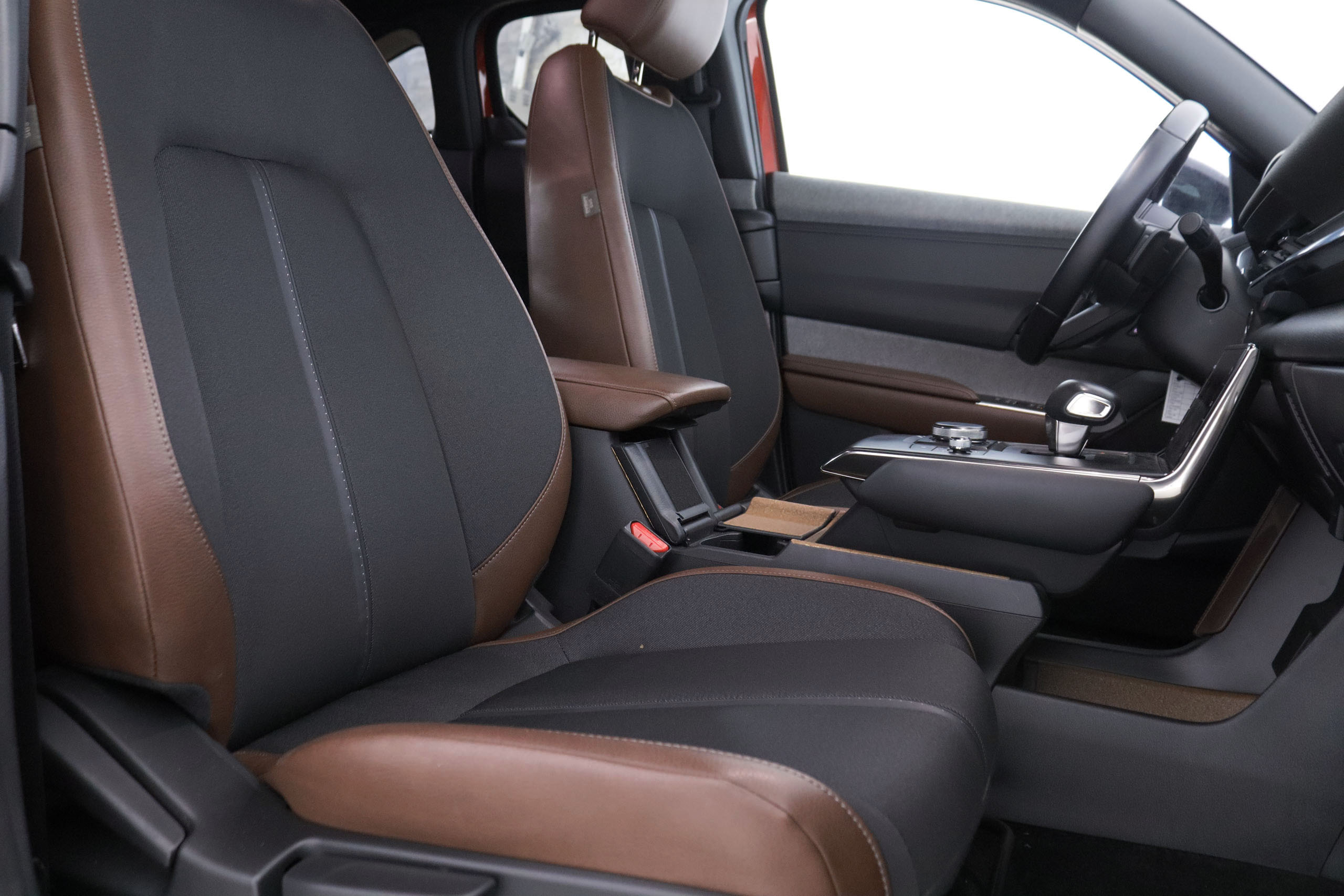 Mazda MX-30 ELECTRICO E-SKYACTIVE ADVANTAGE 145CV 5P # OPCIONES POR 1694€, IVA DEDUCIBLE, NAVY, PARKTRONIC foto 26