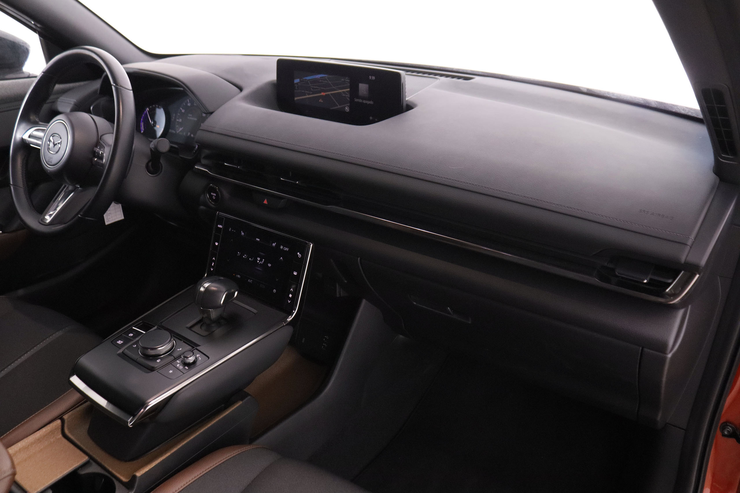 Mazda MX-30 ELECTRICO E-SKYACTIVE ADVANTAGE 145CV 5P # OPCIONES POR 1694€, IVA DEDUCIBLE, NAVY, PARKTRONIC foto 15