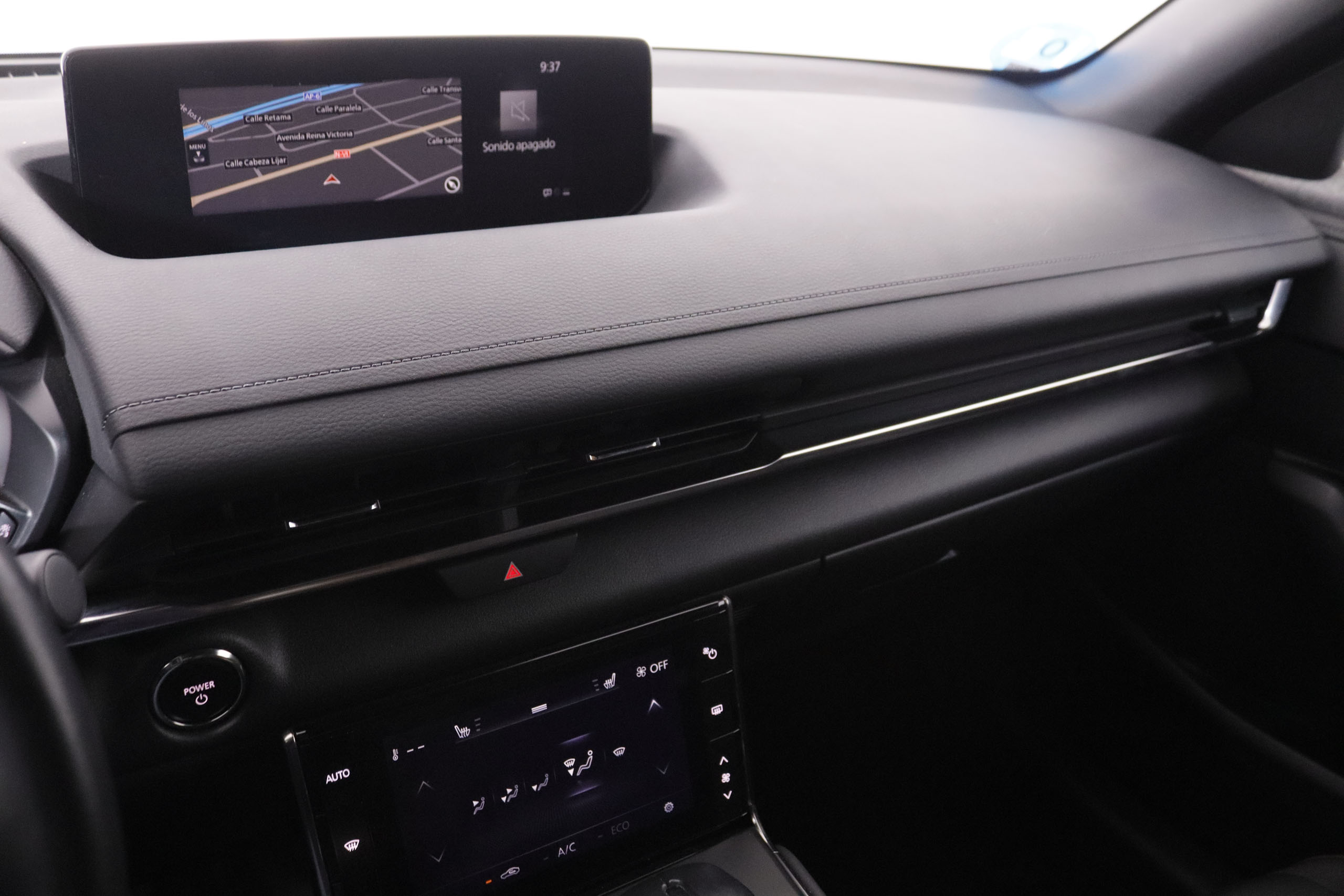 Mazda MX-30 ELECTRICO E-SKYACTIVE ADVANTAGE 145CV 5P # OPCIONES POR 1694€, IVA DEDUCIBLE, NAVY, PARKTRONIC foto 18