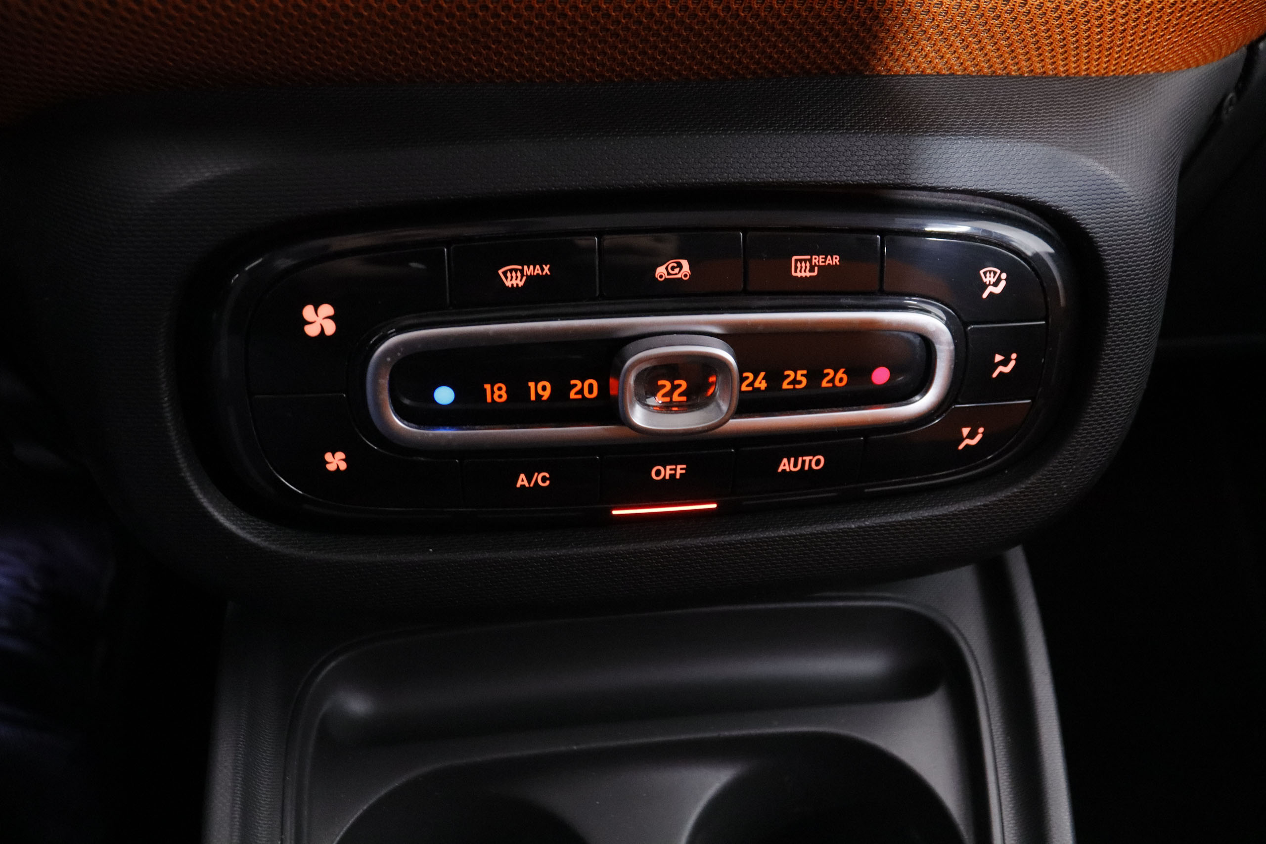 Smart Fortwo 1.0 COUPE 70CV 2P foto 20