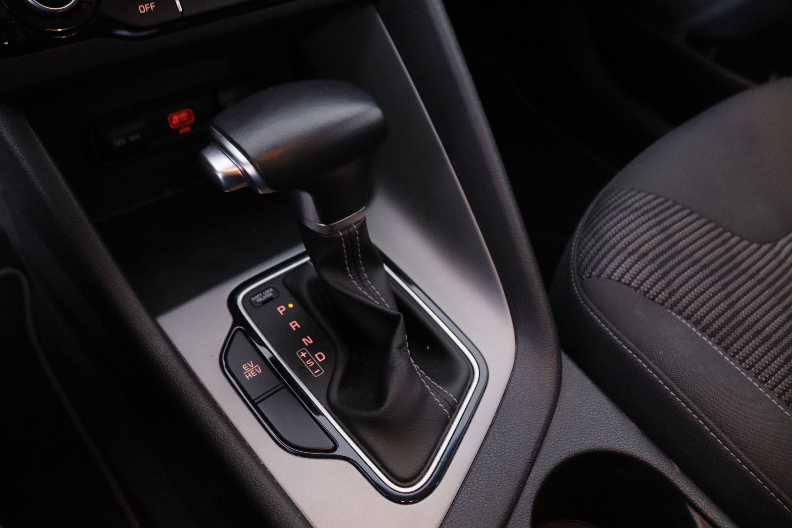 Kia Niro 1.6 GDI PHEV CONCEPT AUTO 141CV 5P # IVA DEDUCIBLE, PARKTRONIC foto 23