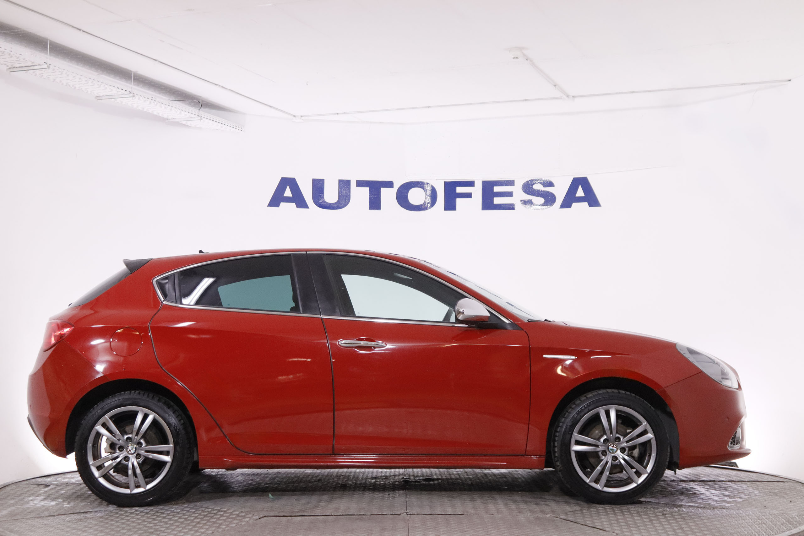 Alfa Romeo Giulietta 1.4 TB DISTINCTIVE 120CV 5P # NAVY, PARKTRONIC foto 13