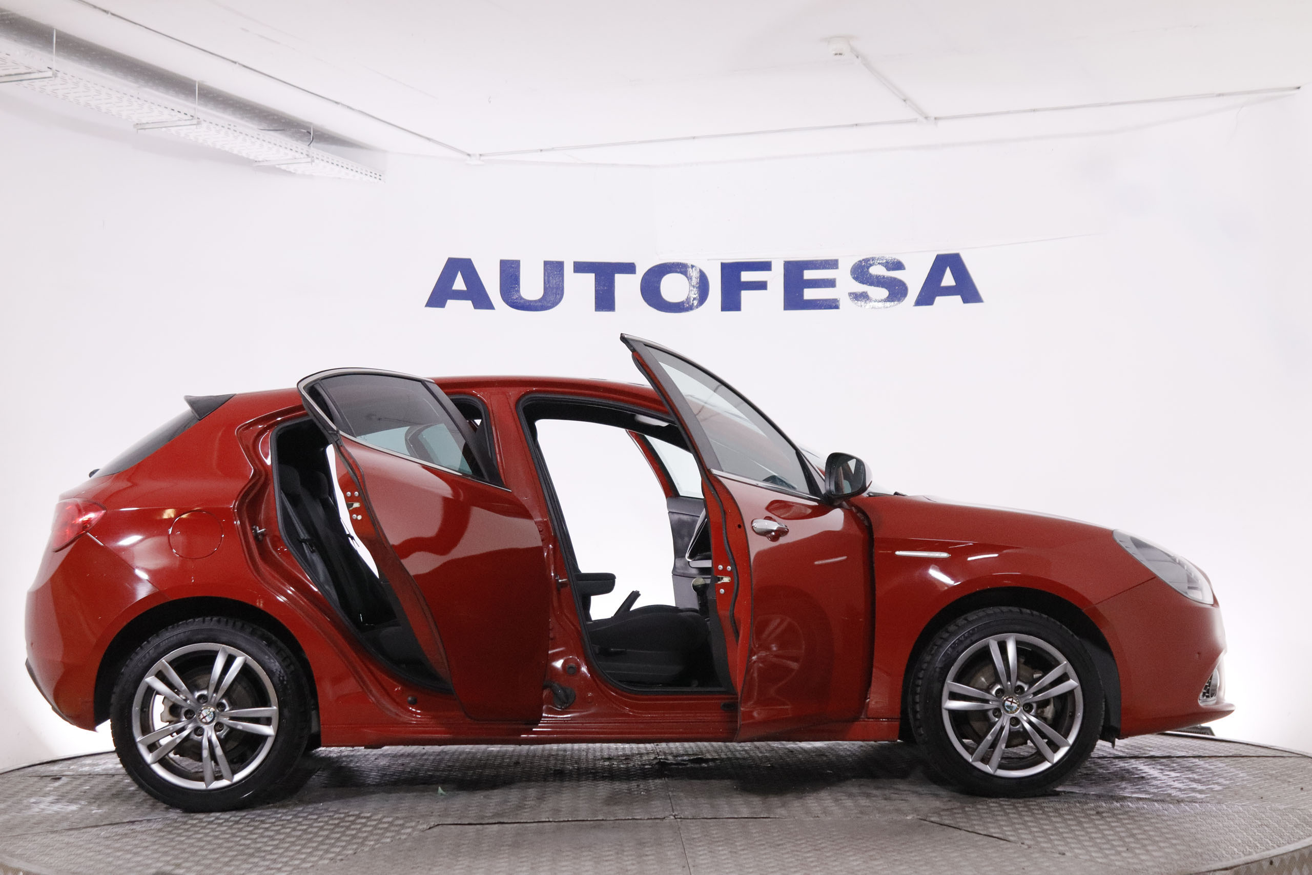 Alfa Romeo Giulietta 1.4 TB DISTINCTIVE 120CV 5P # NAVY, PARKTRONIC foto 11