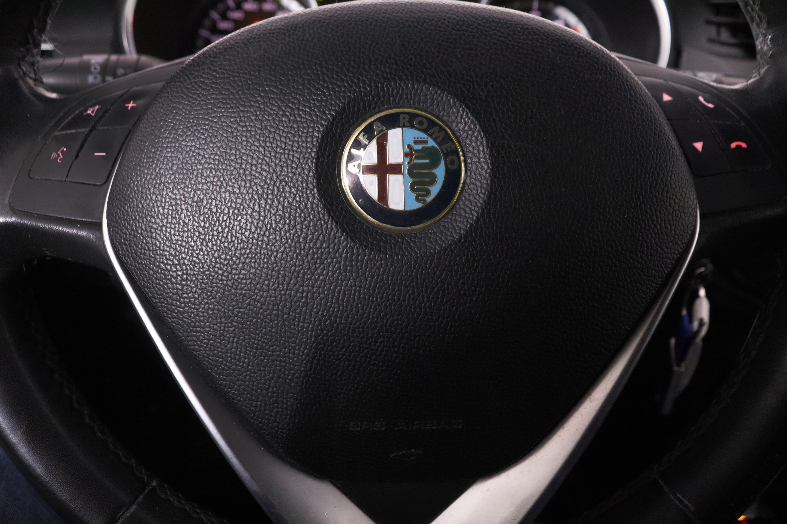 Alfa Romeo Giulietta 1.4 TB DISTINCTIVE 120CV 5P # NAVY, PARKTRONIC foto 17