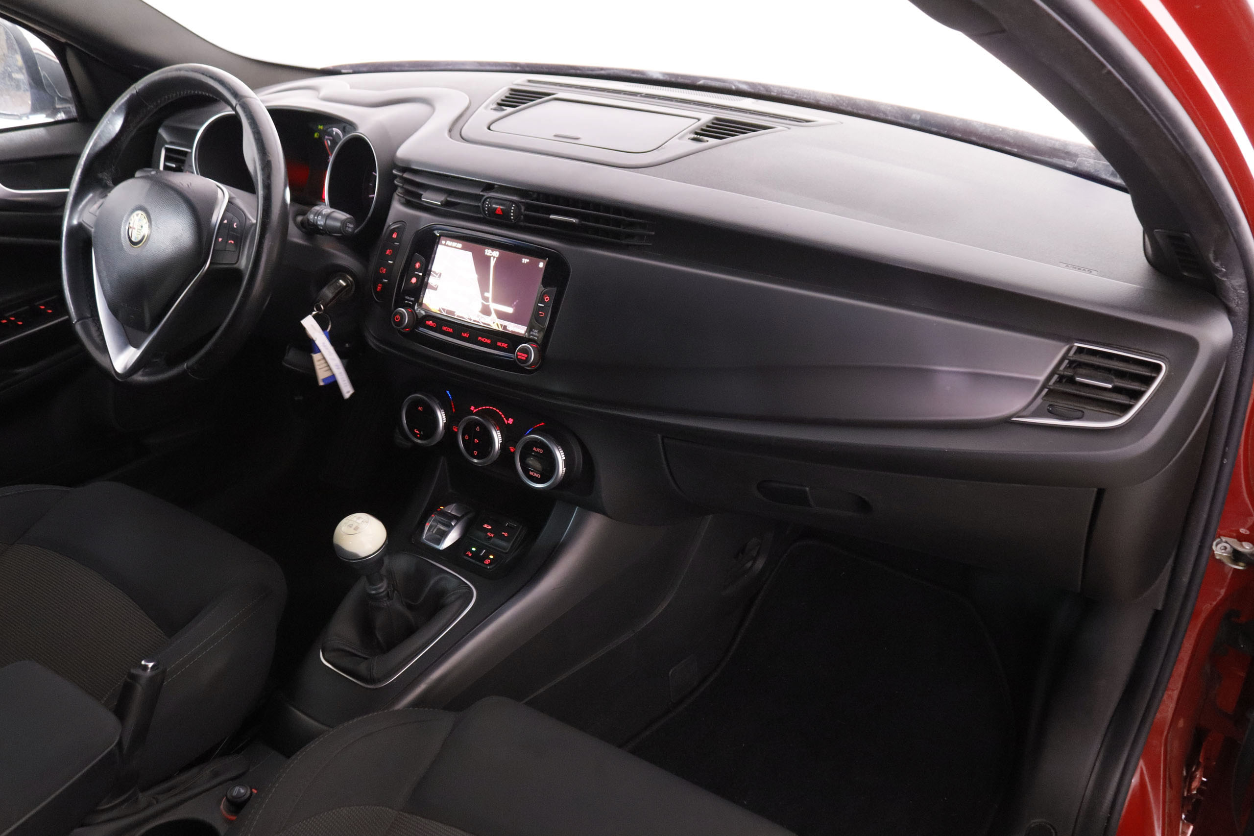 Alfa Romeo Giulietta 1.4 TB DISTINCTIVE 120CV 5P # NAVY, PARKTRONIC foto 15