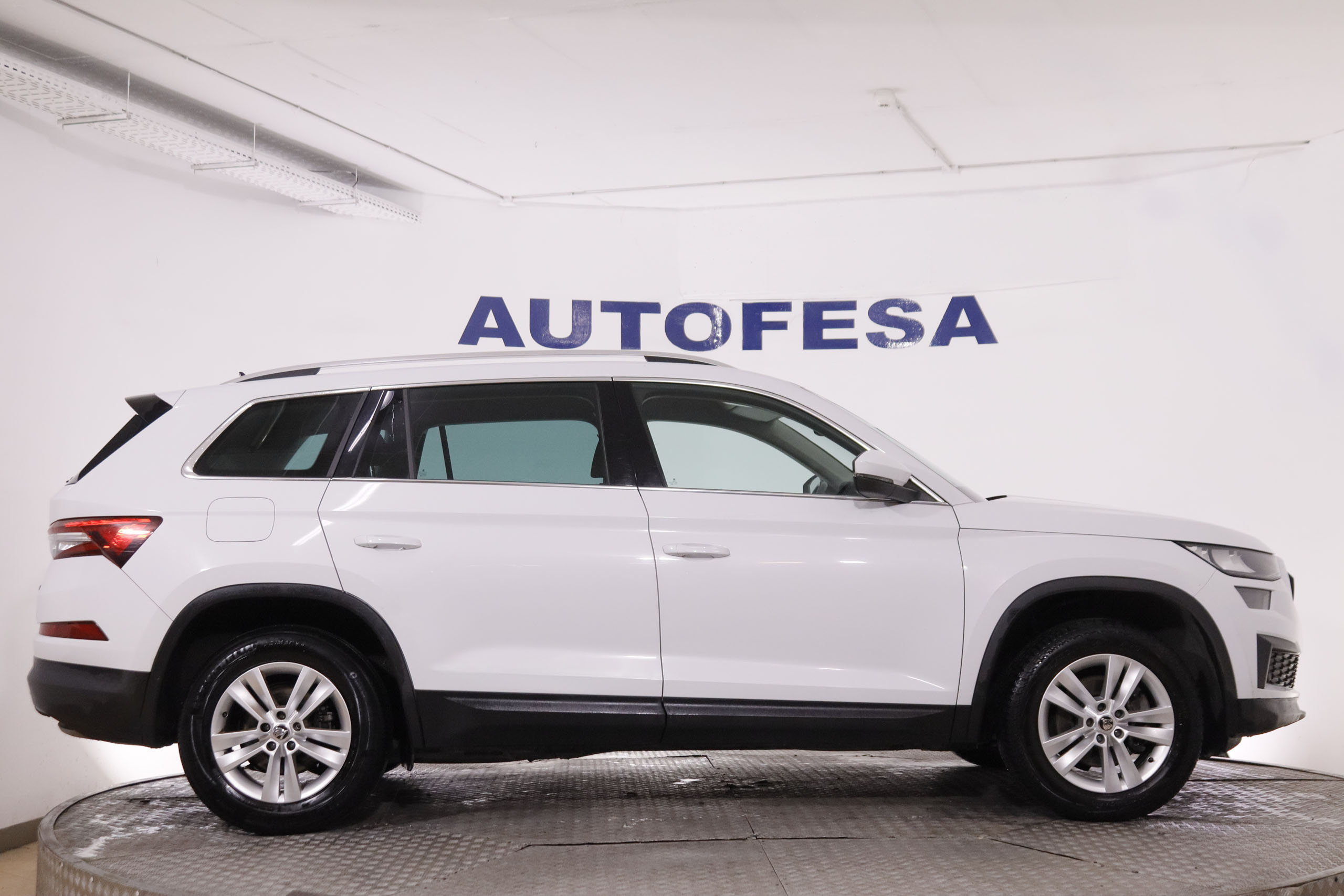 Skoda Kodiaq 2.0 TDI DSG 4X4 AMBITION AUTO 150CV 5P # IVA DEDUCIBLE, NAVY, PARKTRONIC foto 9