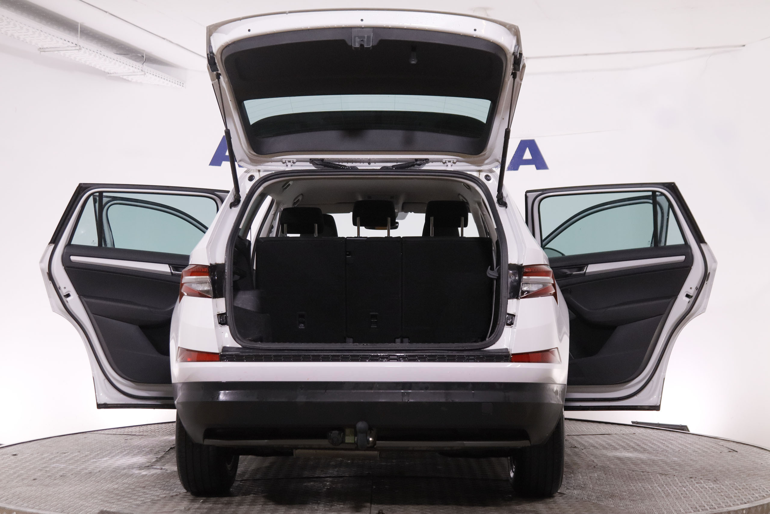 Skoda Kodiaq 2.0 TDI DSG 4X4 AMBITION AUTO 150CV 5P # IVA DEDUCIBLE, NAVY, PARKTRONIC foto 10