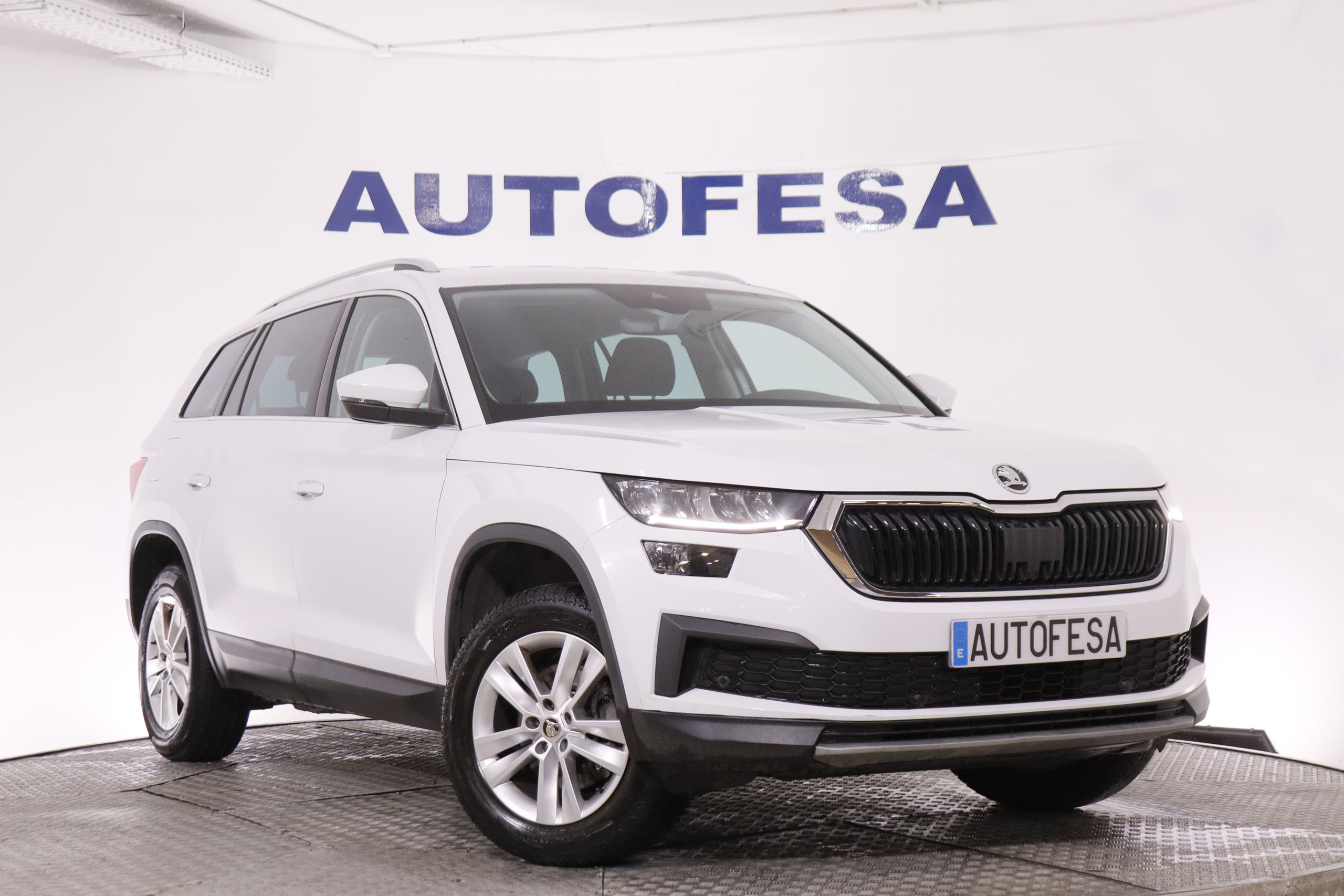 Skoda Kodiaq 2.0 TDI DSG 4X4 AMBITION AUTO 150CV 5P # IVA DEDUCIBLE, NAVY, PARKTRONIC foto 3